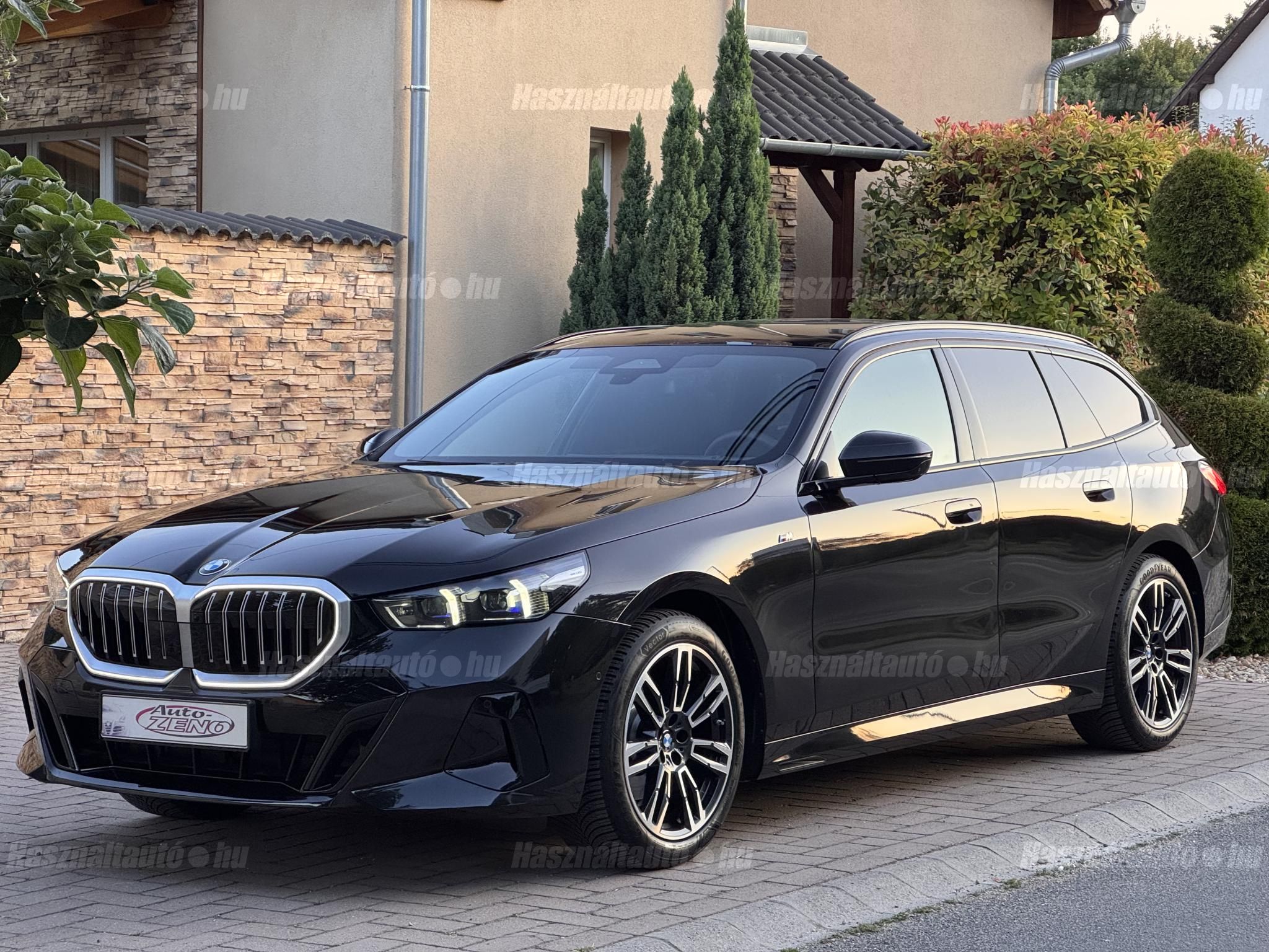 BMW 520 2025/4 - 1