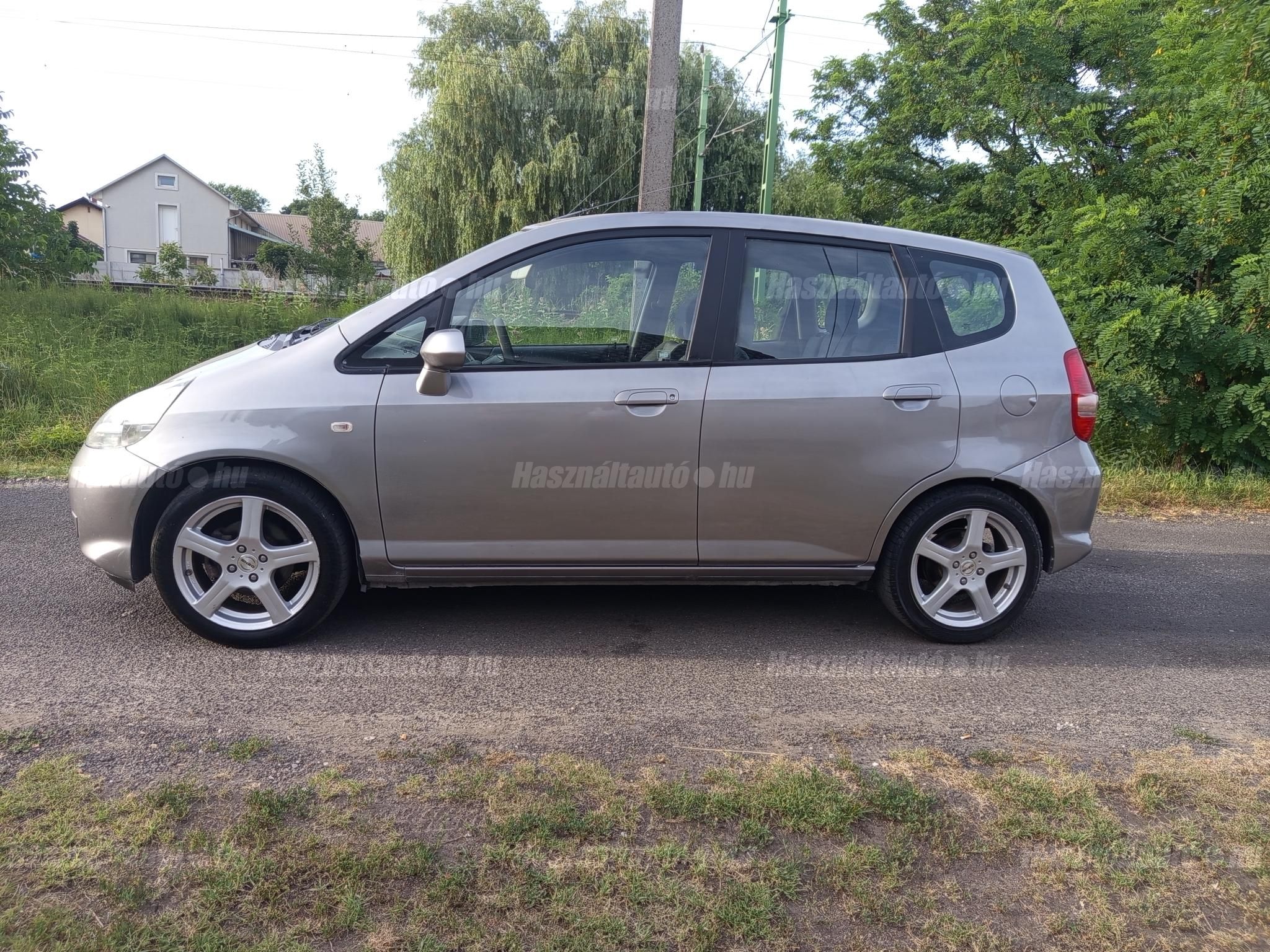 HONDA JAZZ 2008/10 - 1