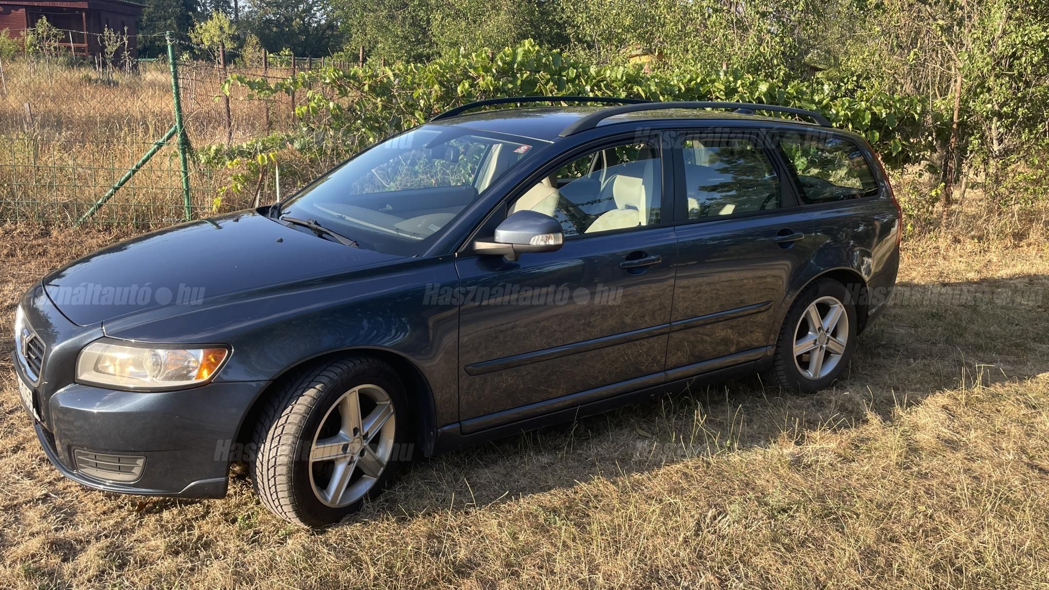 VOLVO V50 2011/4 - 1
