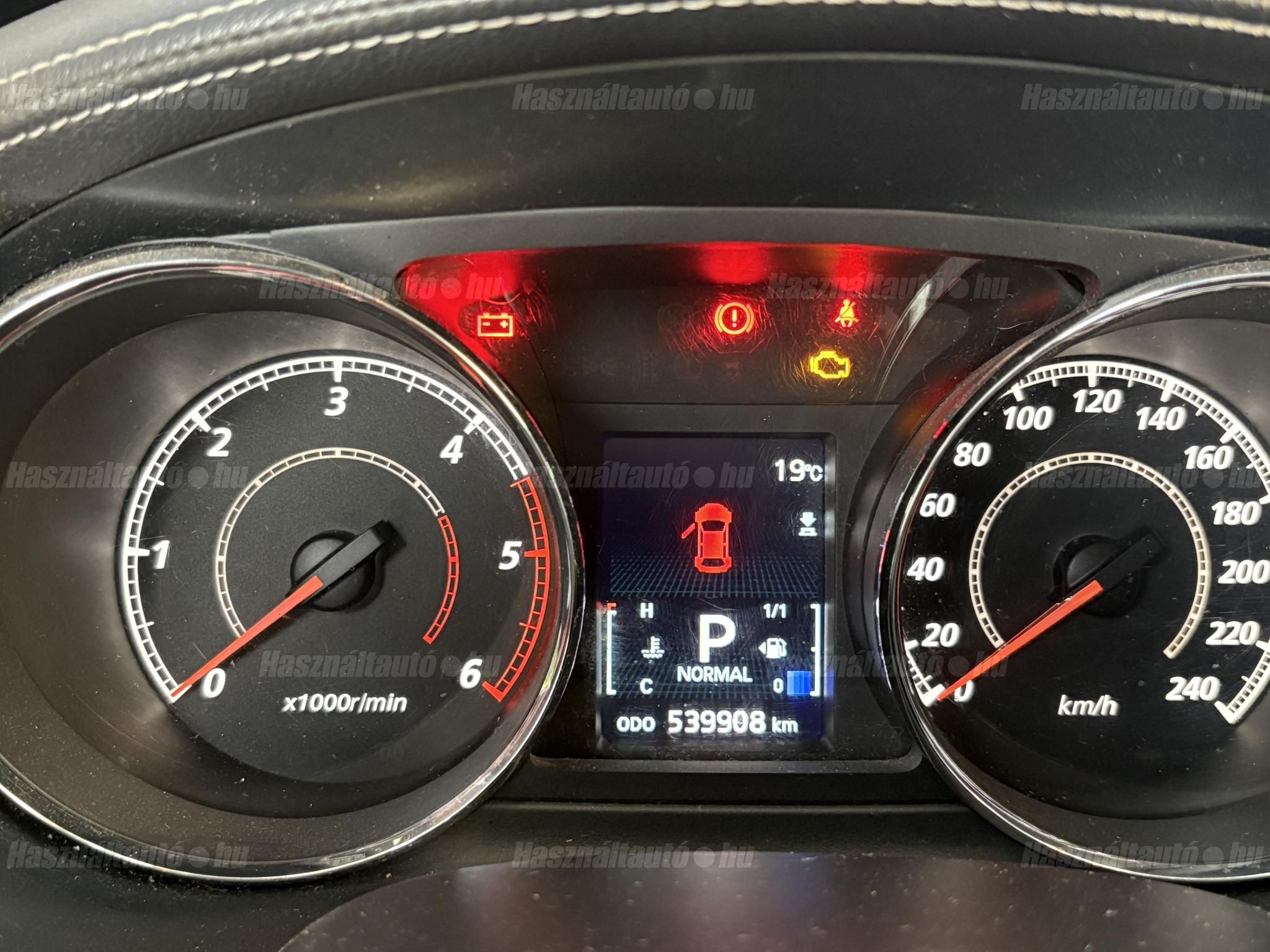 PEUGEOT 4007 2011/10 - 1