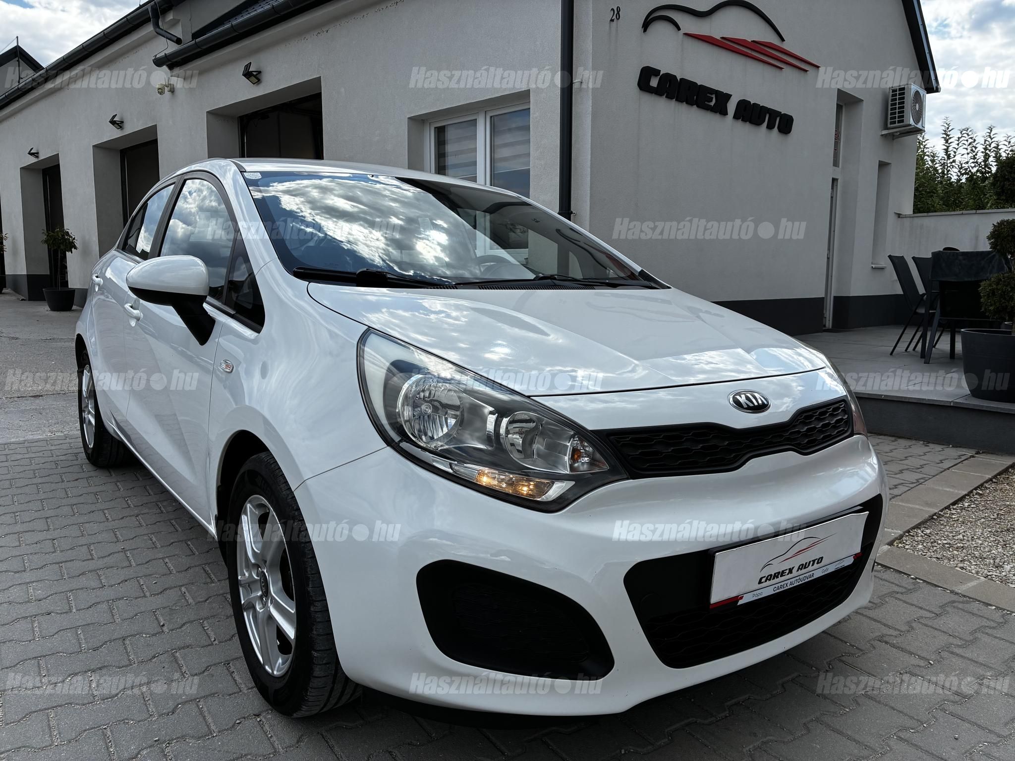 KIA RIO 2015/3 - 1