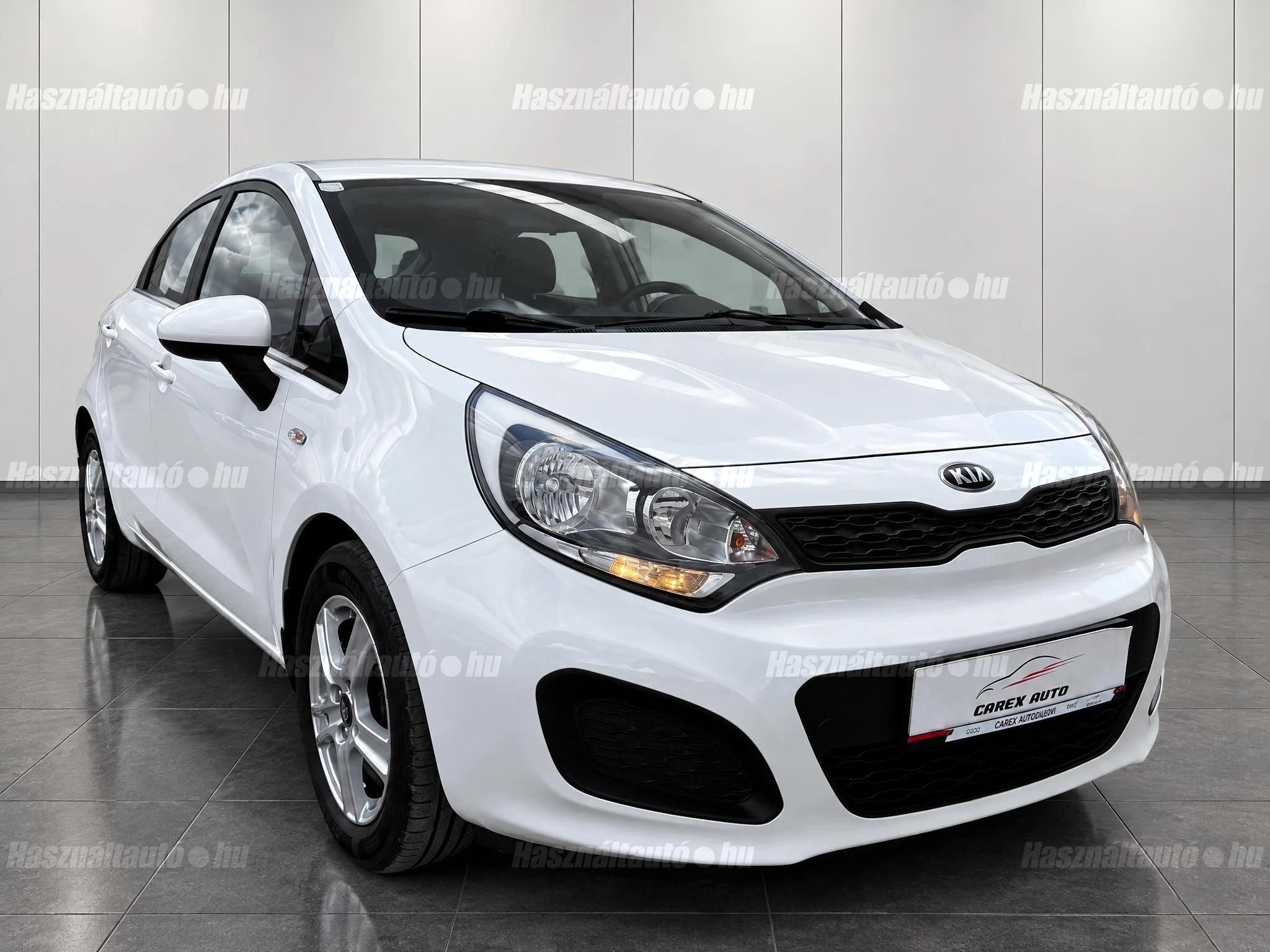 KIA RIO 2015/3 - 1