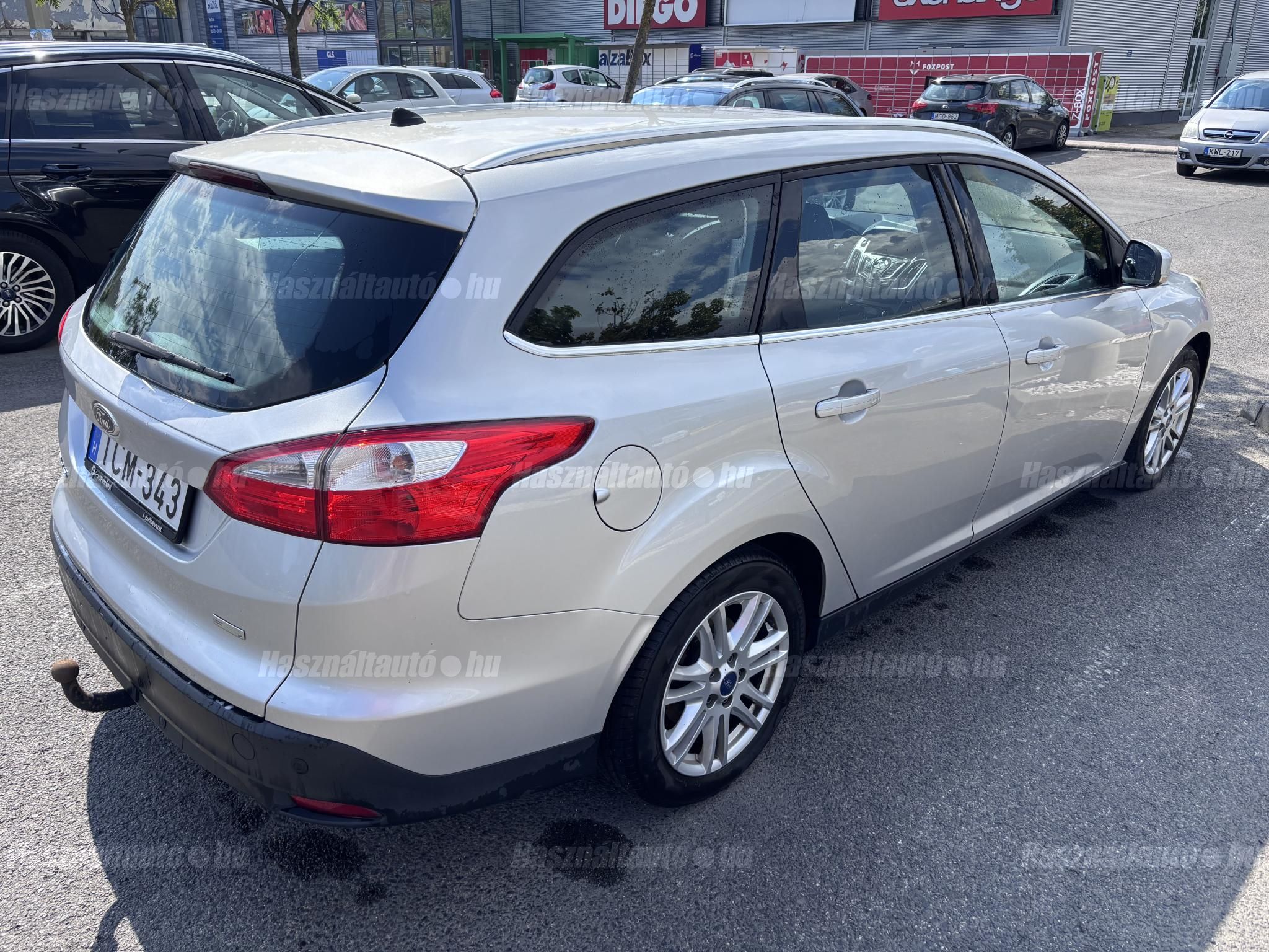 FORD FOCUS 2014/8 - 1