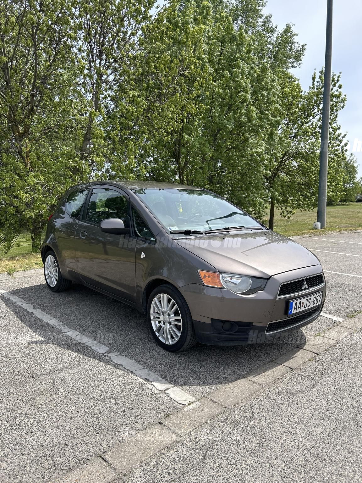 MITSUBISHI COLT 2011/9 - 1