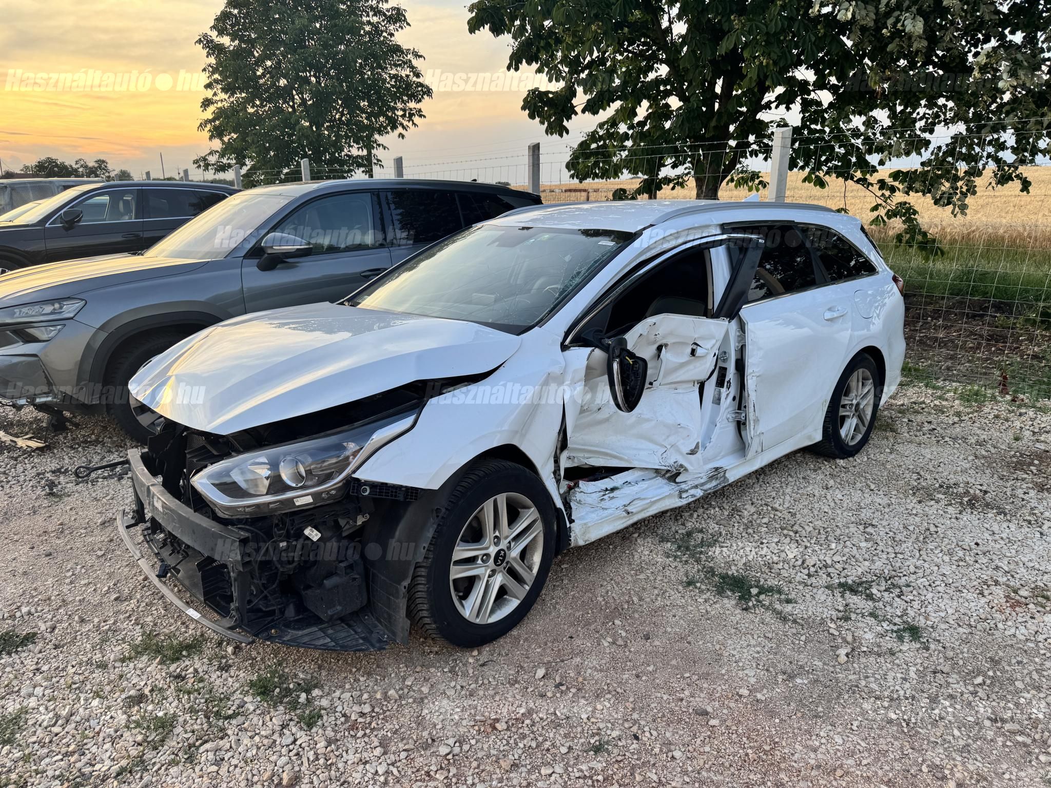 KIA CEE'D 2019/10 - 1
