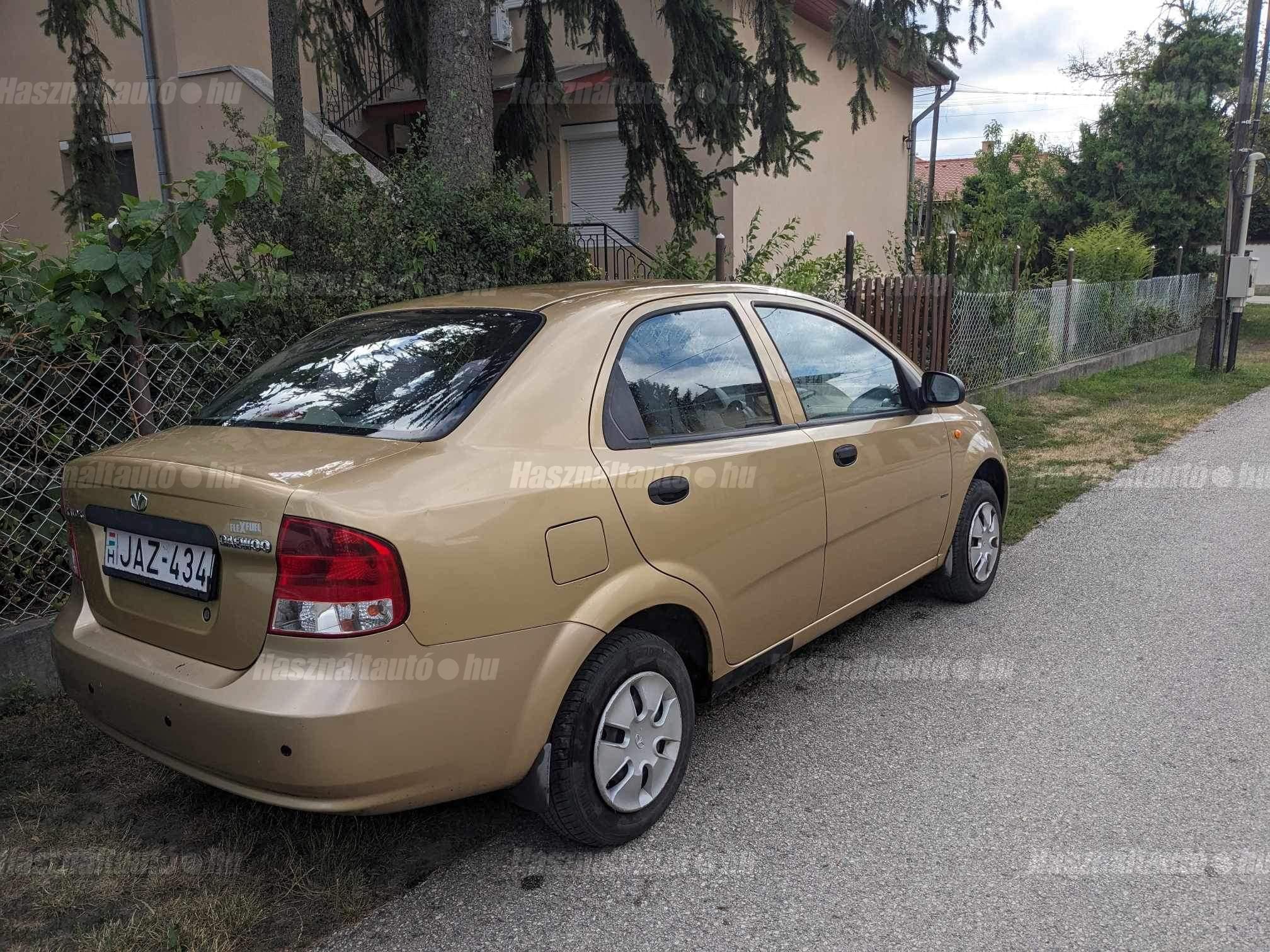 DAEWOO KALOS 2004/6 - 1