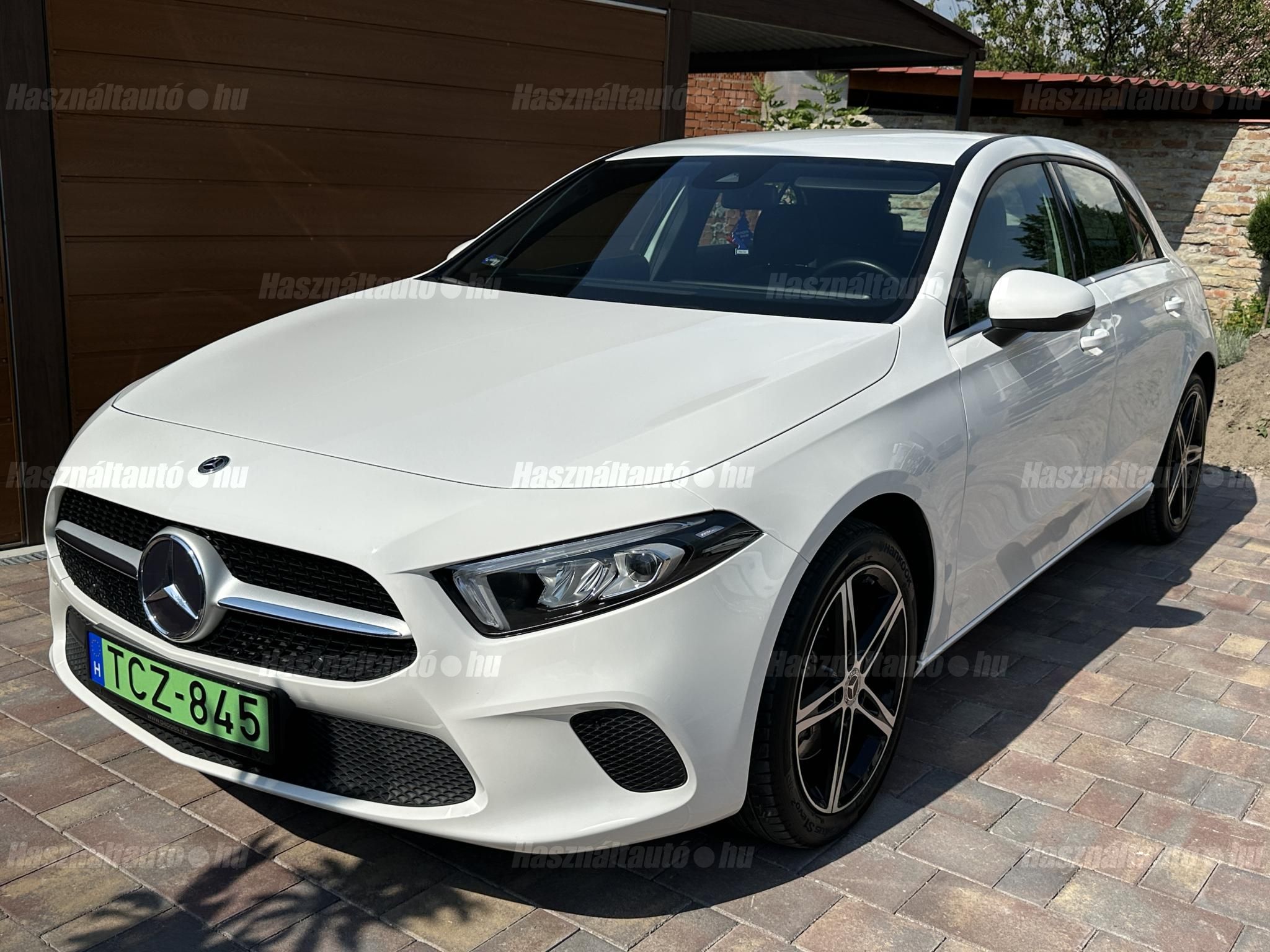MERCEDES-BENZ A 250 2022/2 - 1