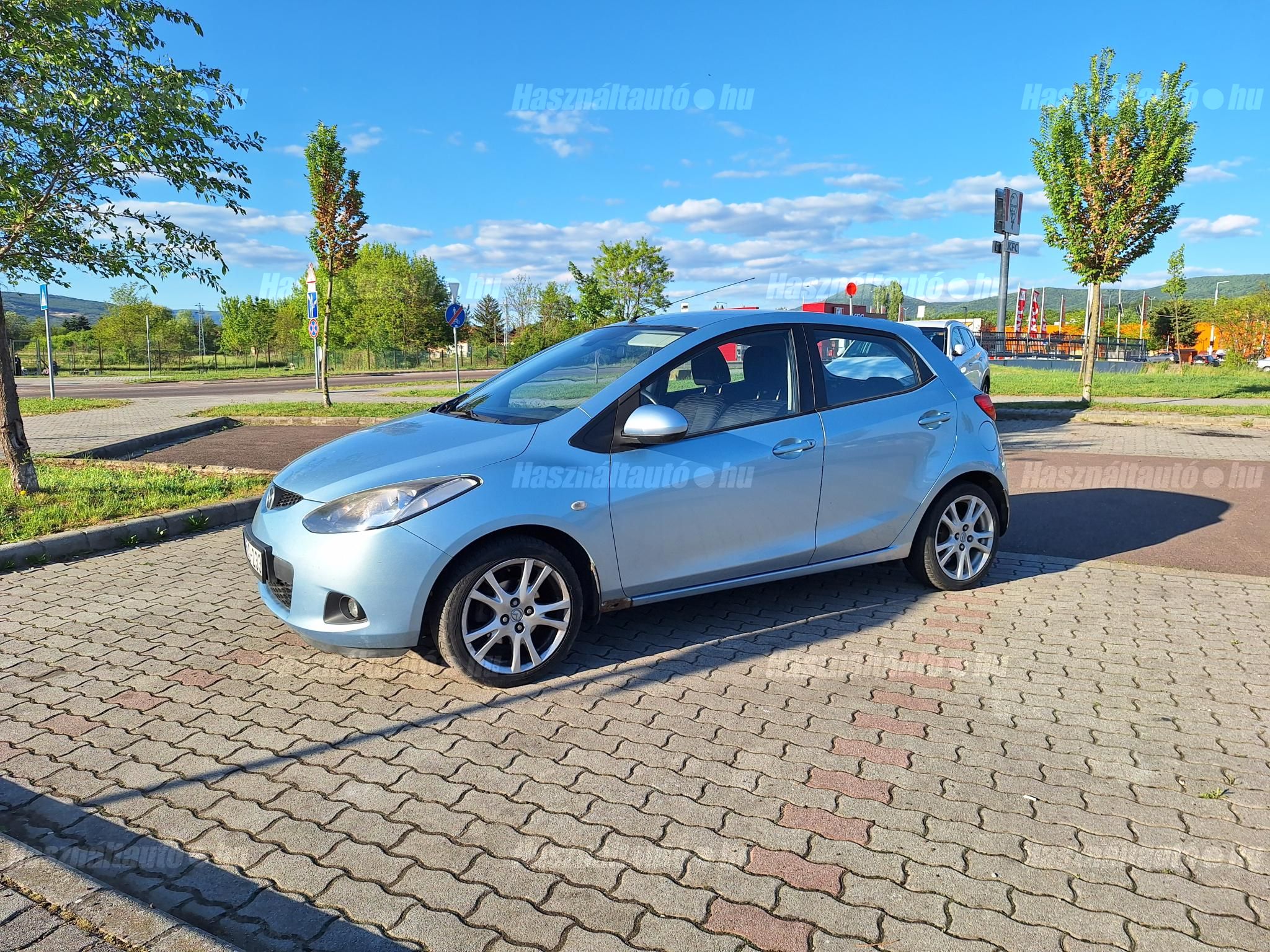 MAZDA 2 2008/6 - 1