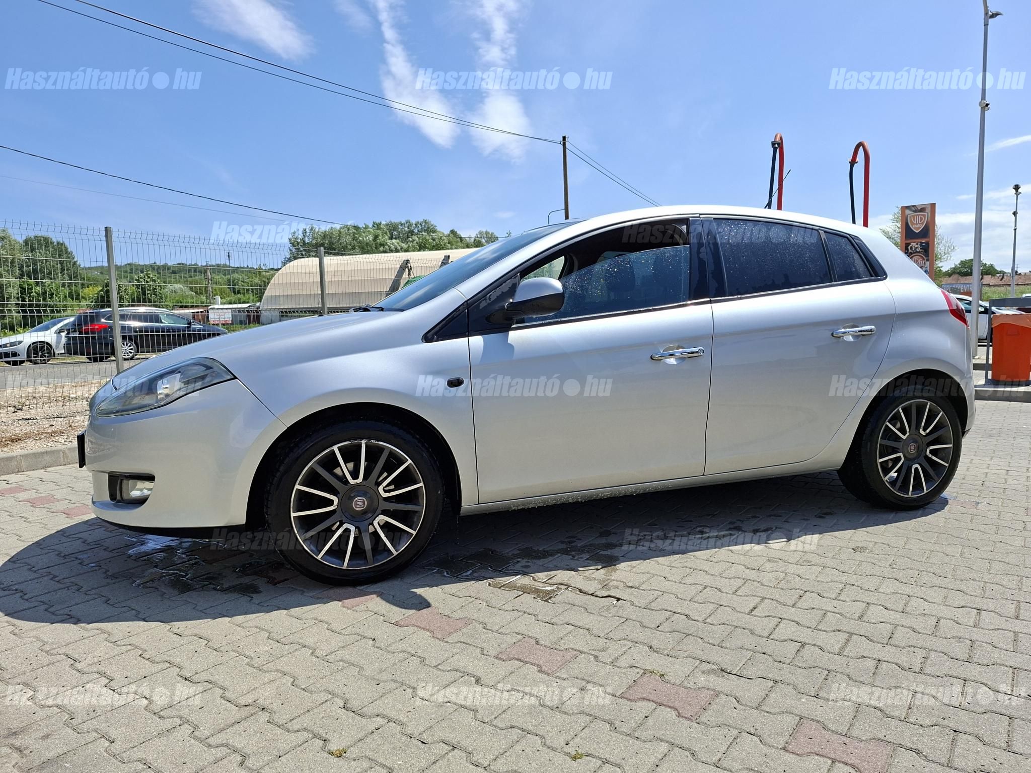 FIAT BRAVO 2011/9 - 1