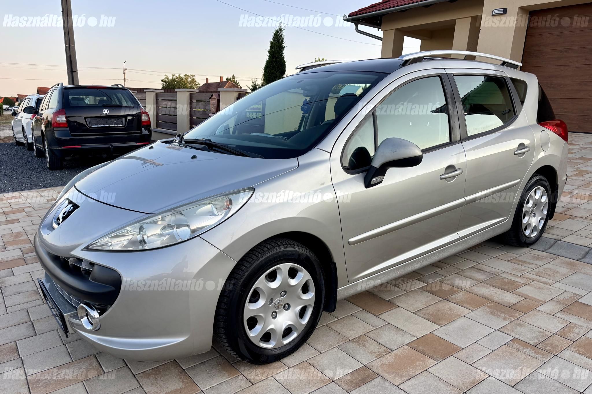 PEUGEOT 207 2008/3 - 1