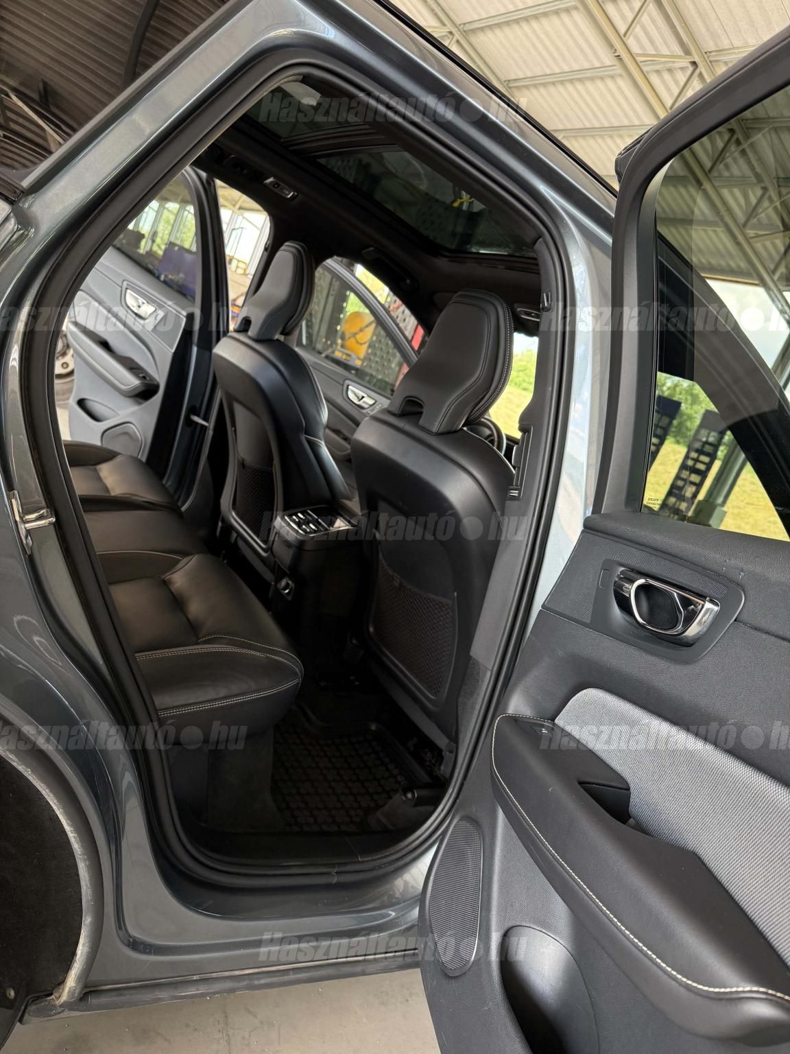 VOLVO XC60 2019 - 1