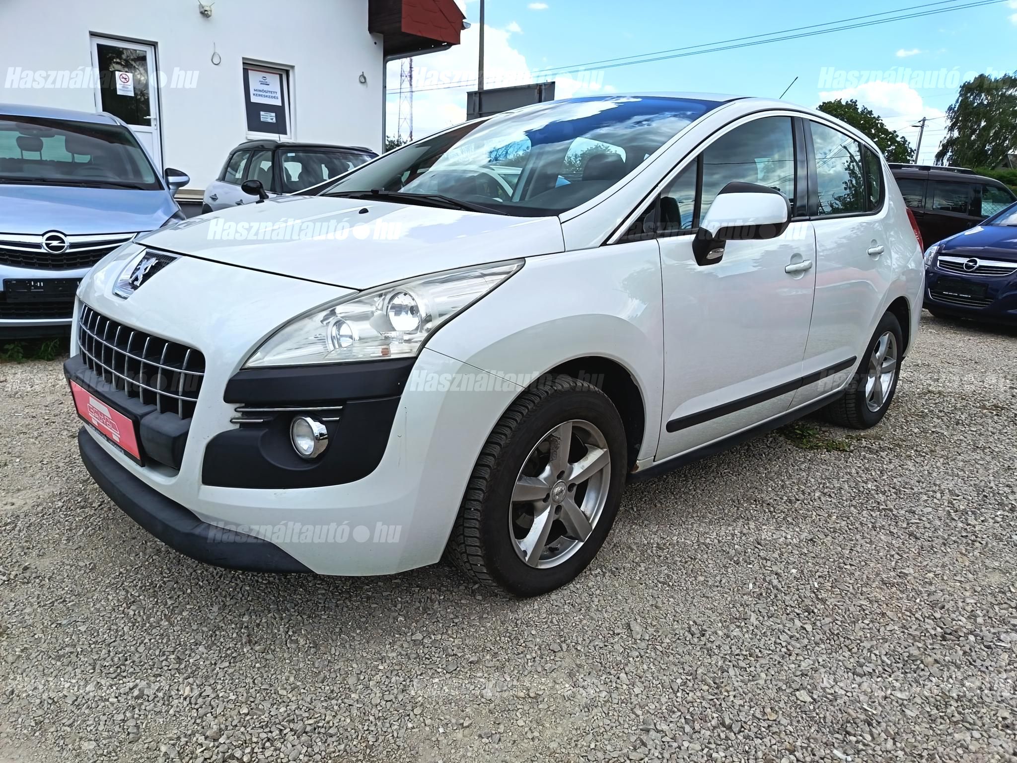 PEUGEOT 3008 2011/8 - 1