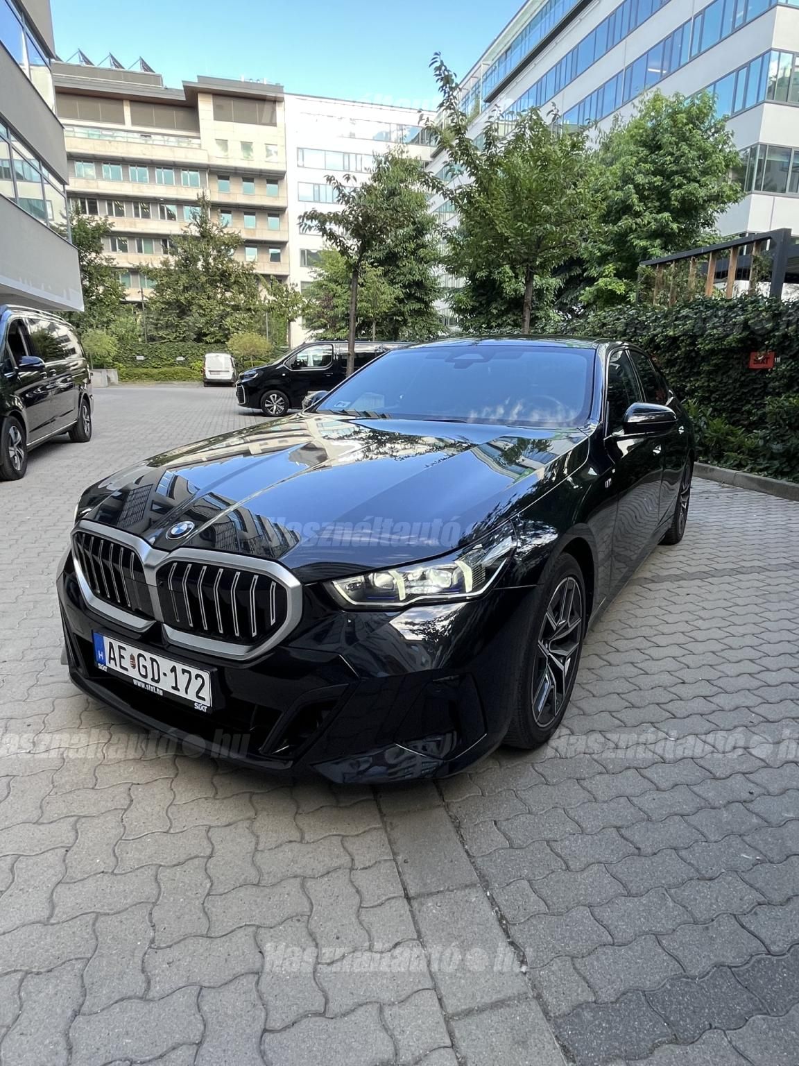 BMW 520 2024/6 - 1