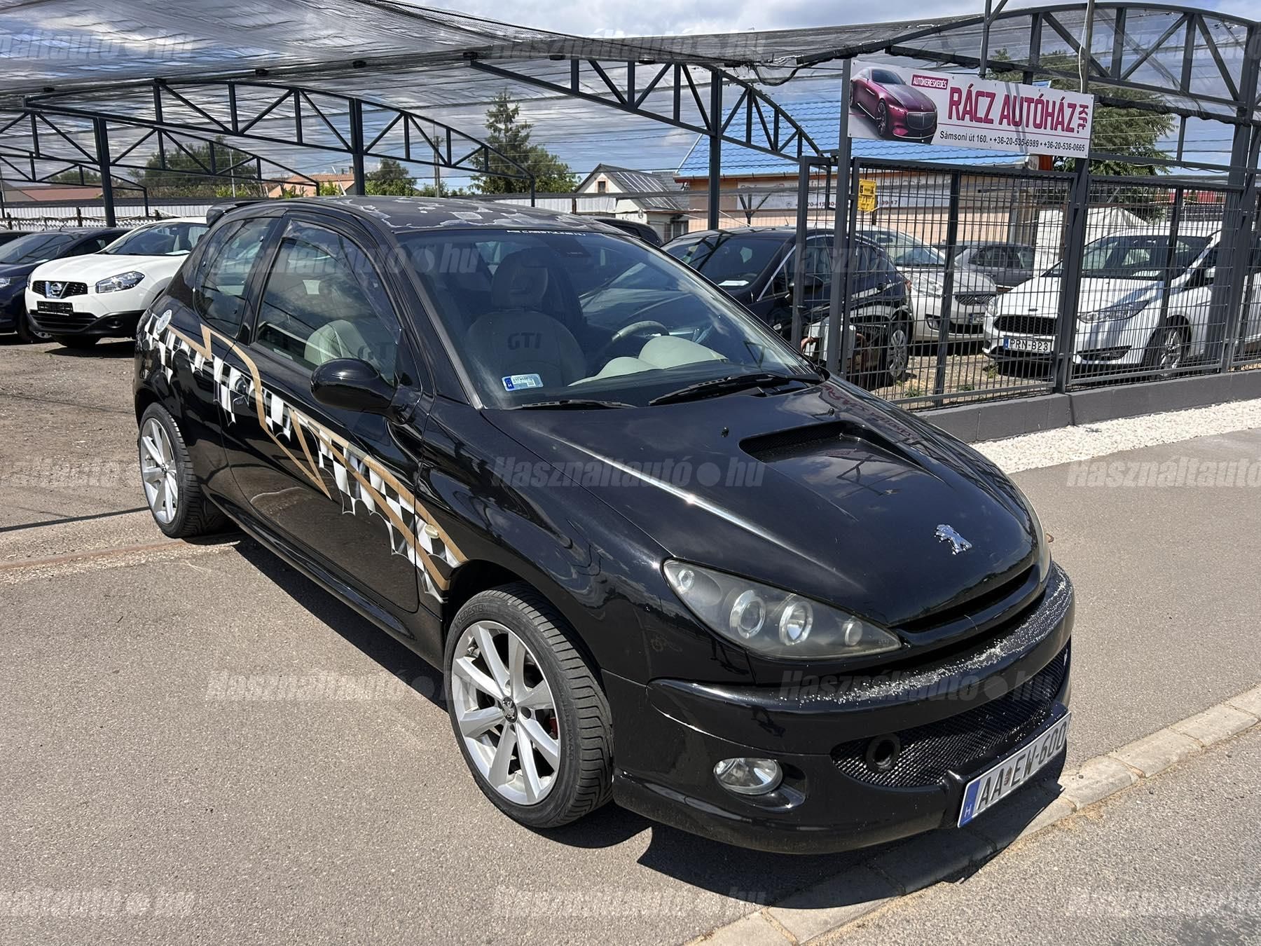 PEUGEOT 206 2004/8 - 1
