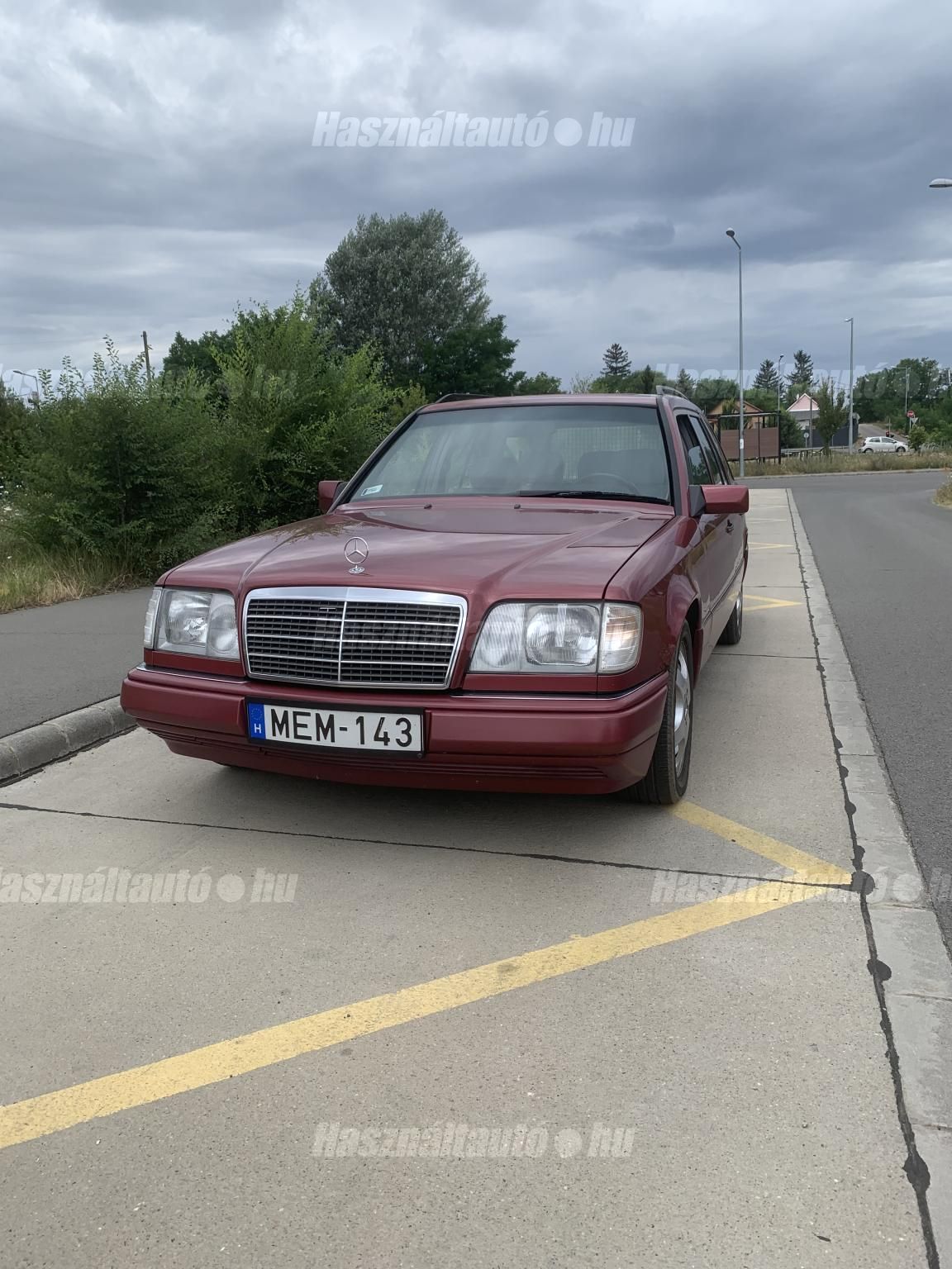 MERCEDES-BENZ E 220 1994/5 - 1