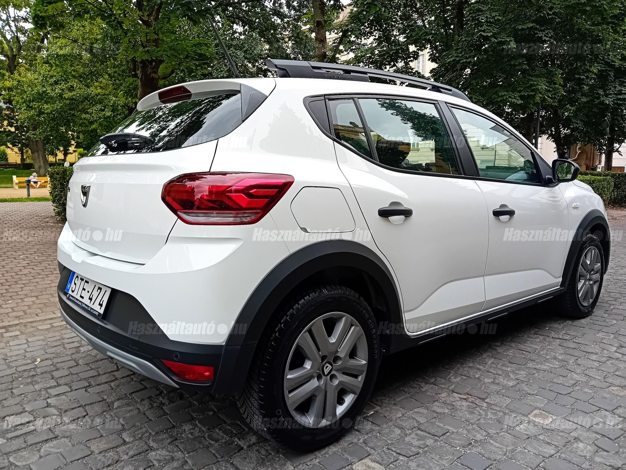 DACIA SANDERO 2021/6 - 1