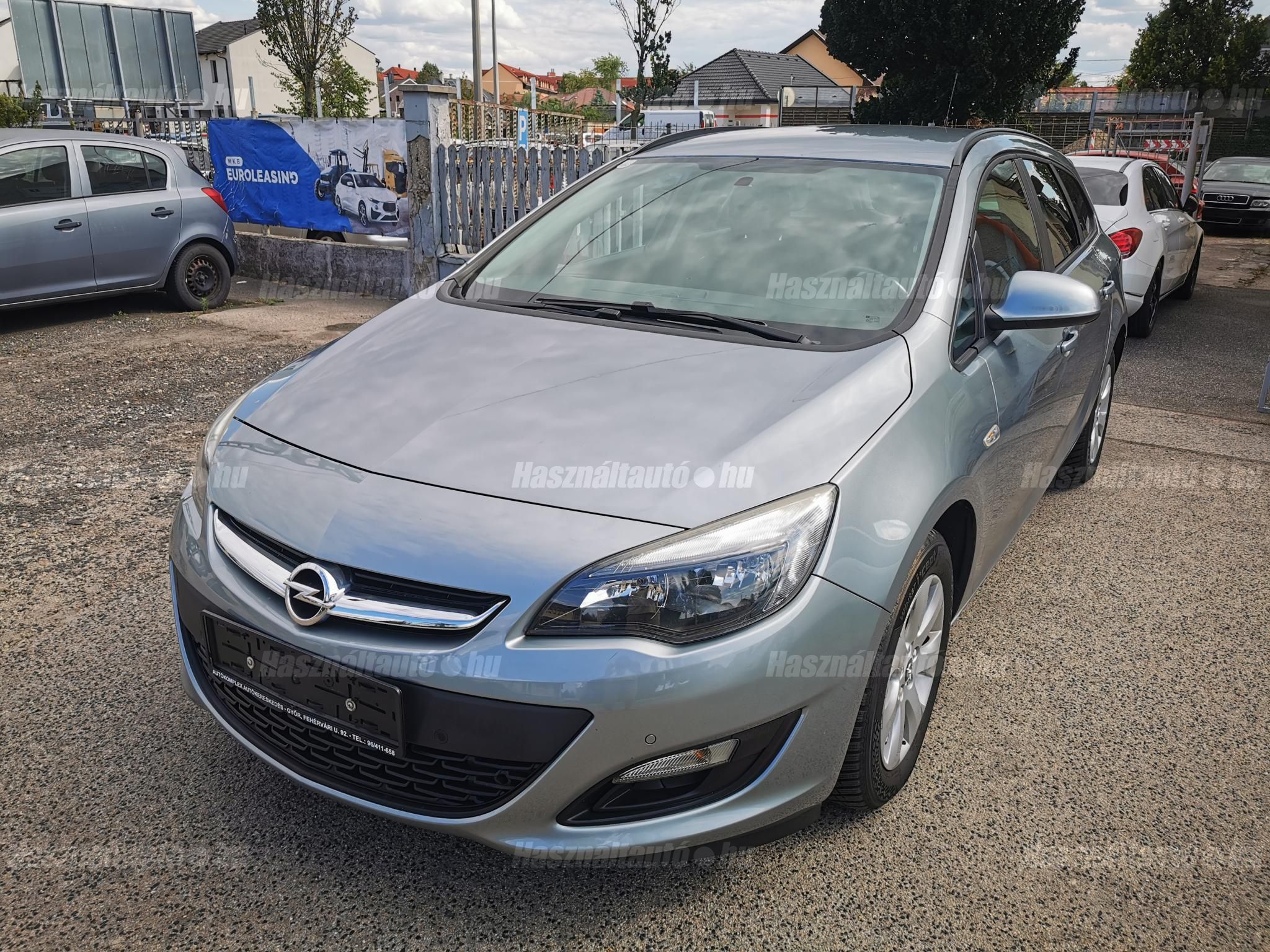 OPEL ASTRA J 2013/2 - 1