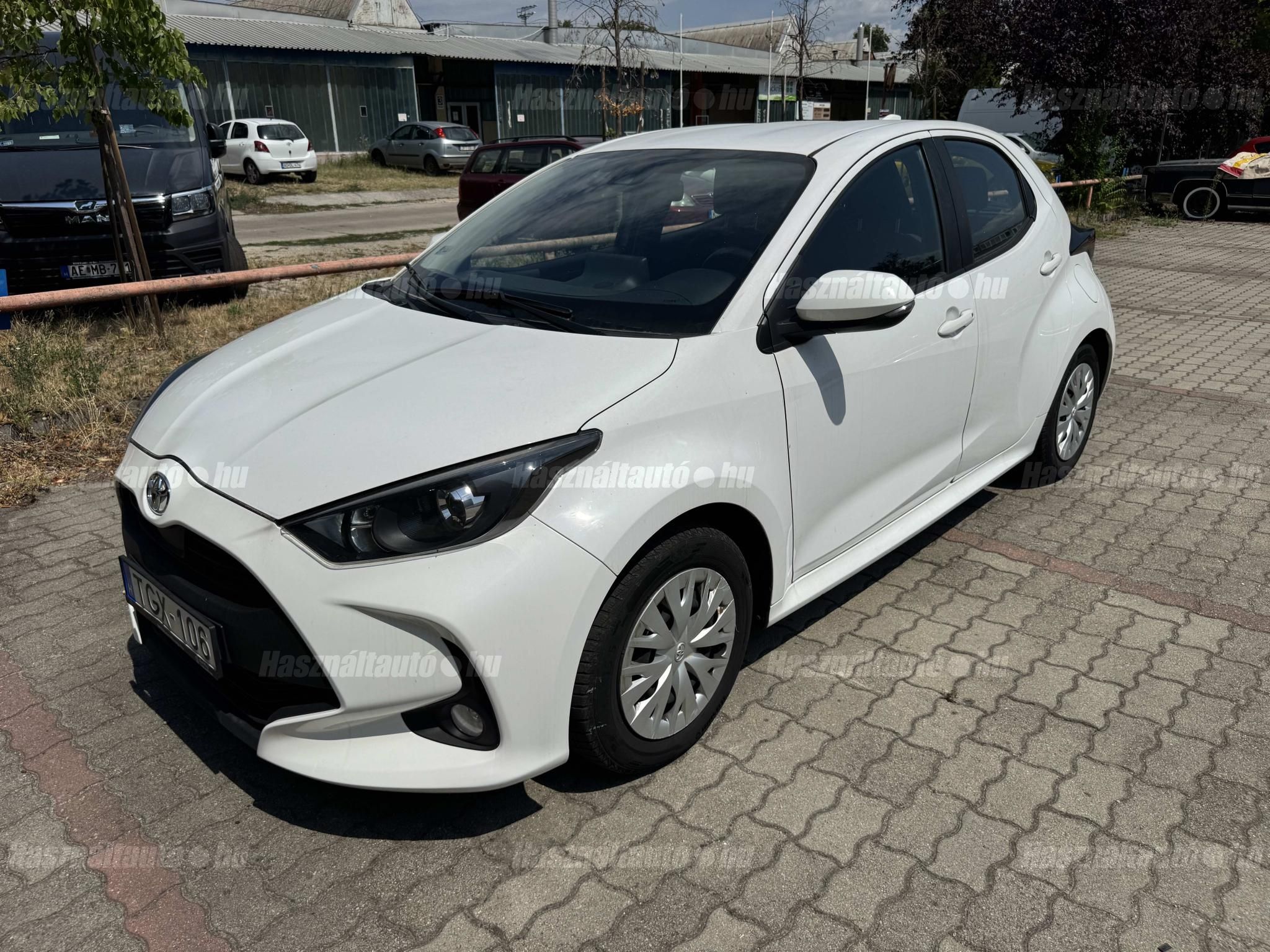 TOYOTA YARIS 2022/6 - 1