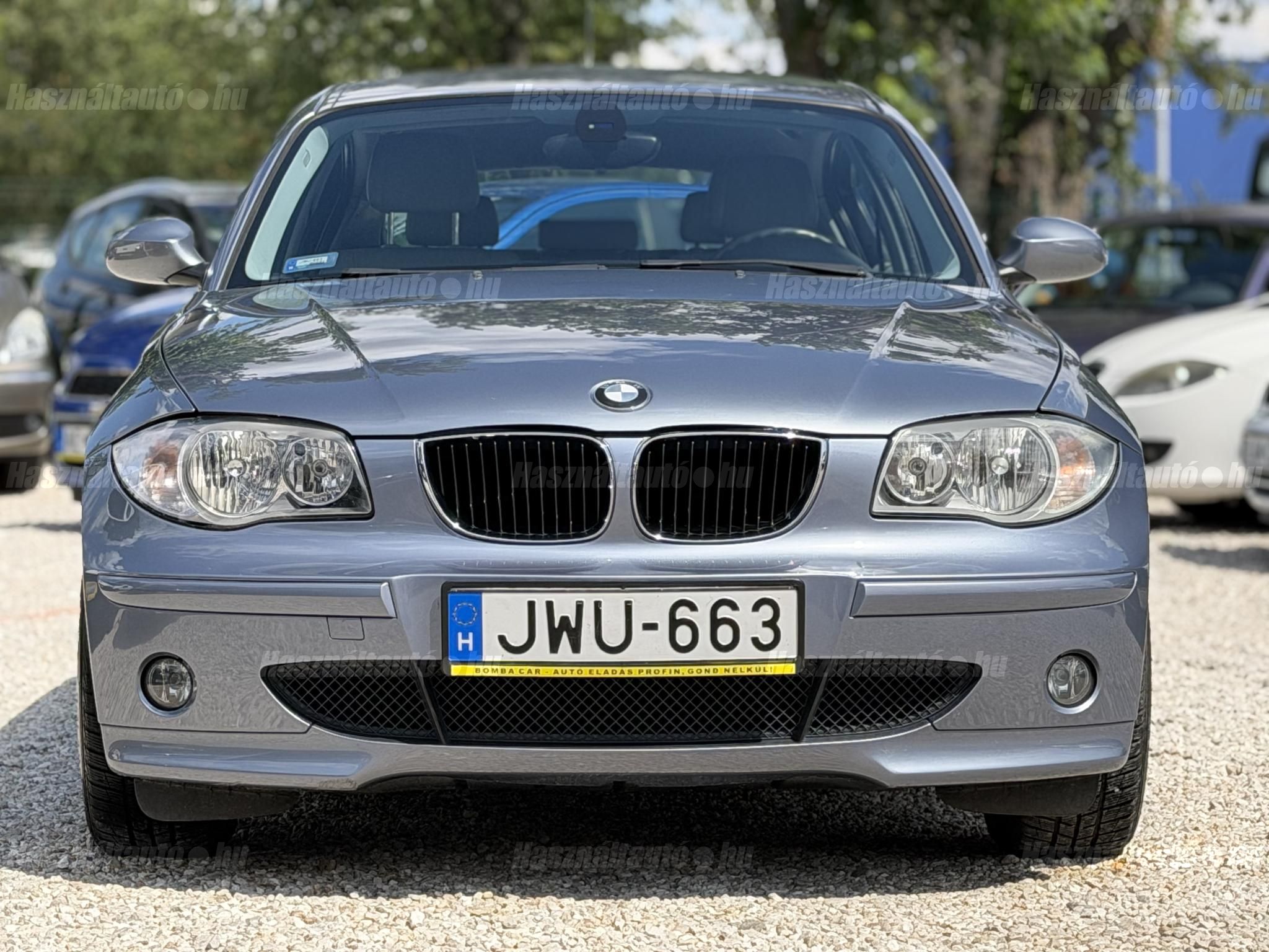 BMW 120 2005/8 - 1