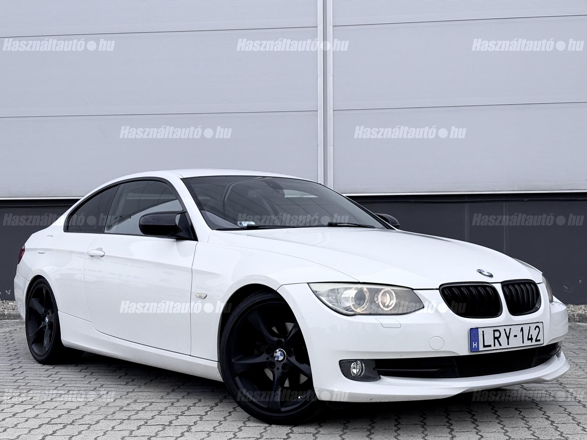BMW 320 2010/3 - 1