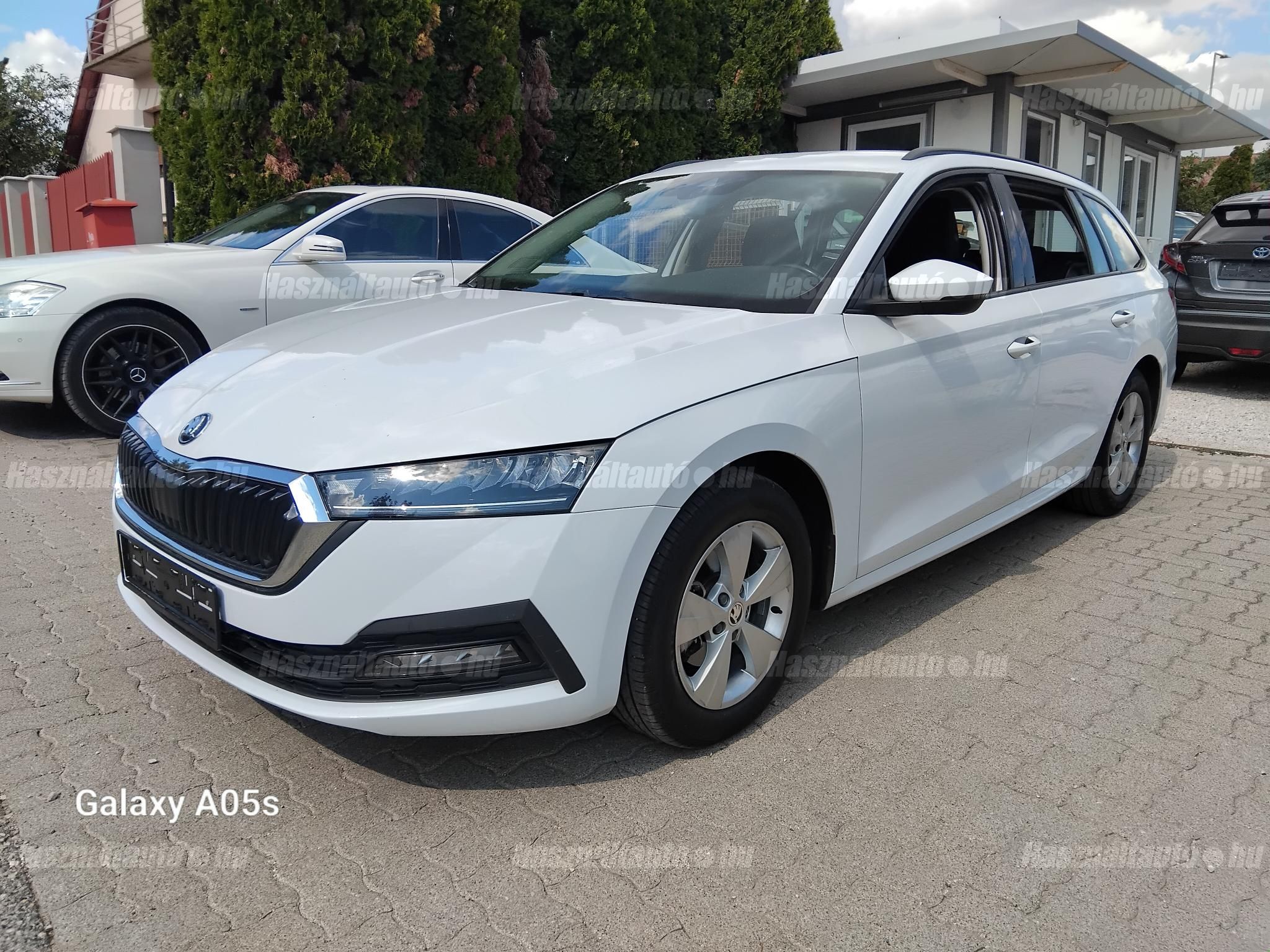SKODA OCTAVIA 2022/4 - 1