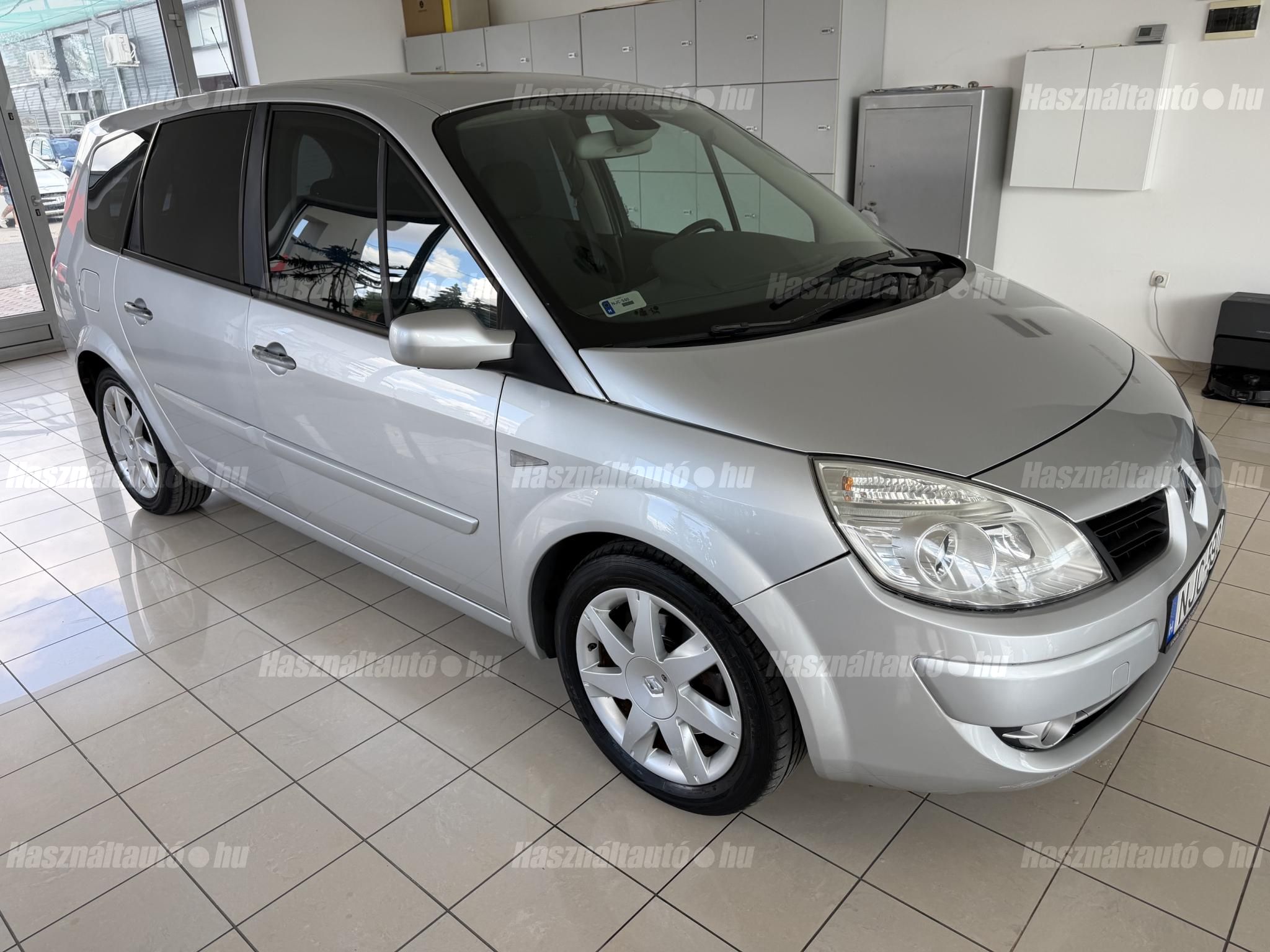 RENAULT GRAND SCENIC 2006/10 - 1