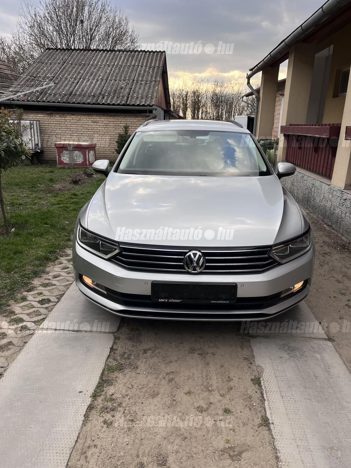 VOLKSWAGEN PASSAT VIII 2015/5 - 1
