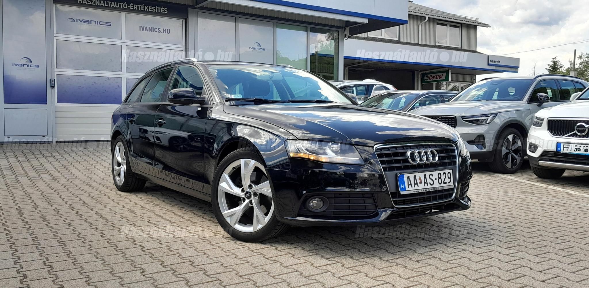 AUDI A4 2011/5 - 1