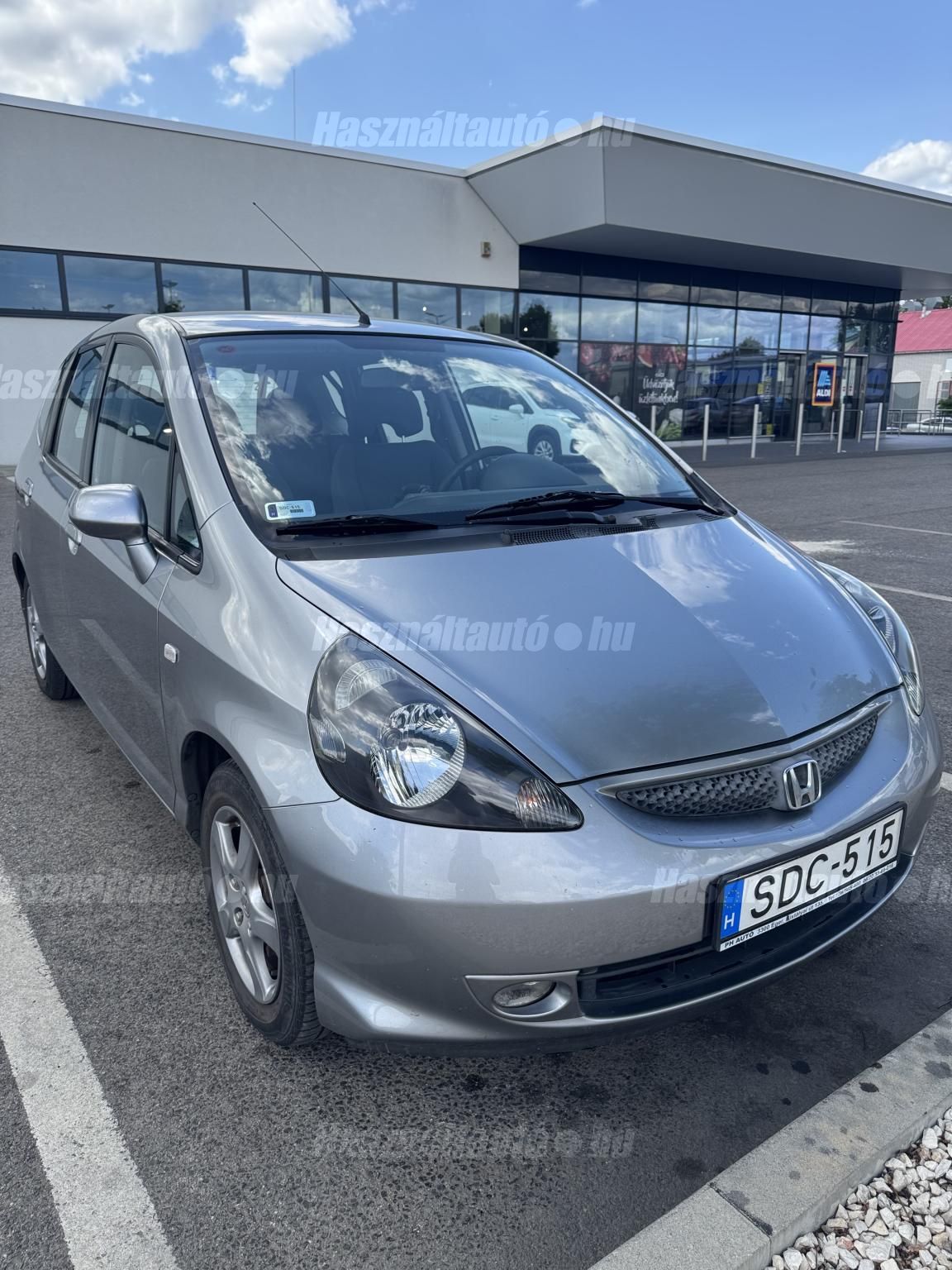 HONDA JAZZ 2008/6 - 1