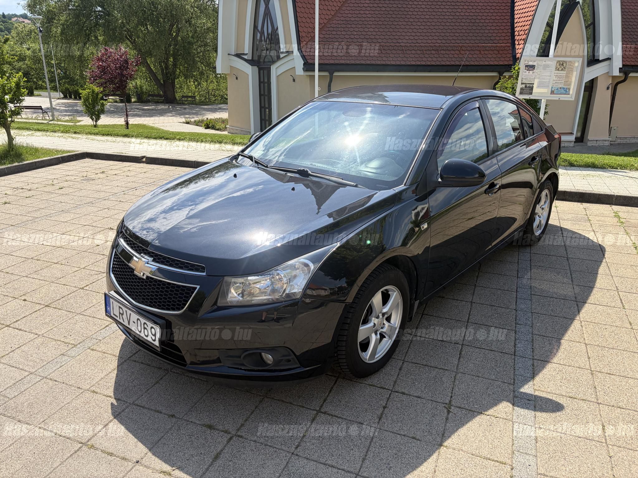 CHEVROLET CRUZE 2010/5 - 1