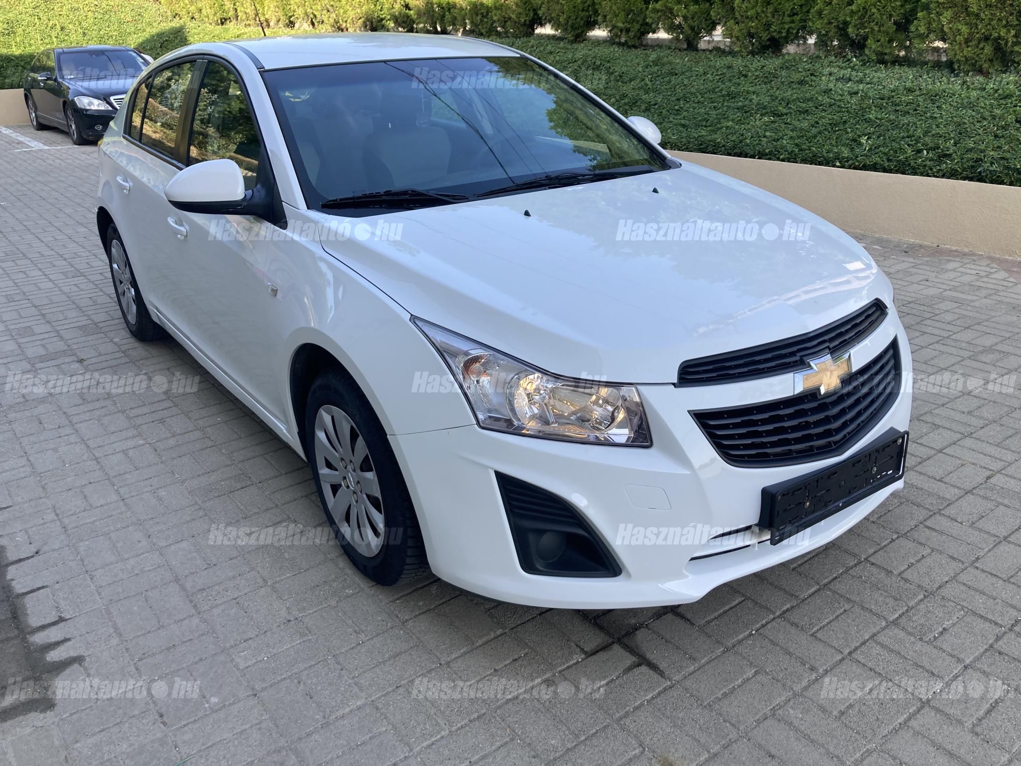 CHEVROLET CRUZE 2013/8 - 1