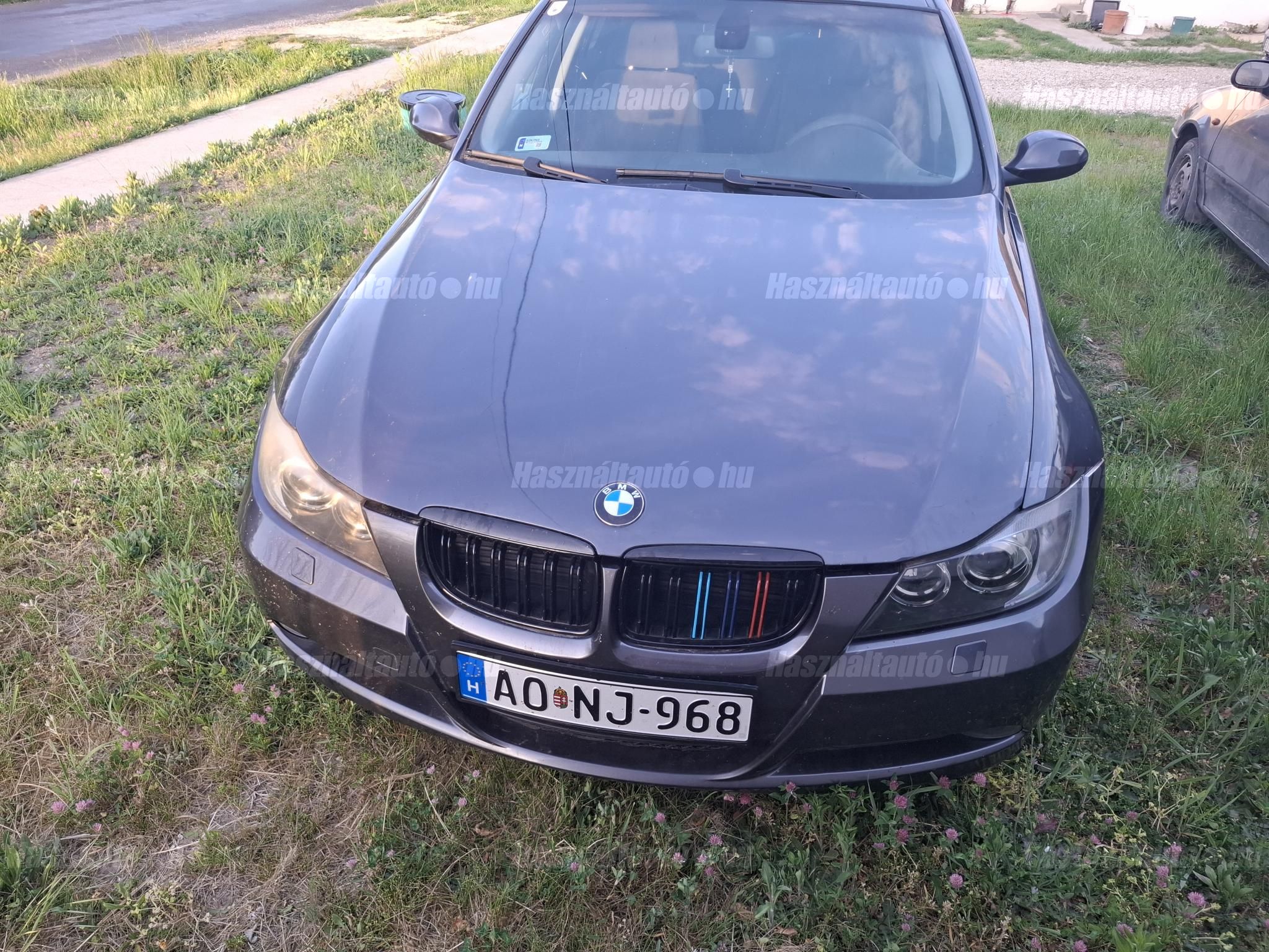 BMW 318 2008/3 - 1
