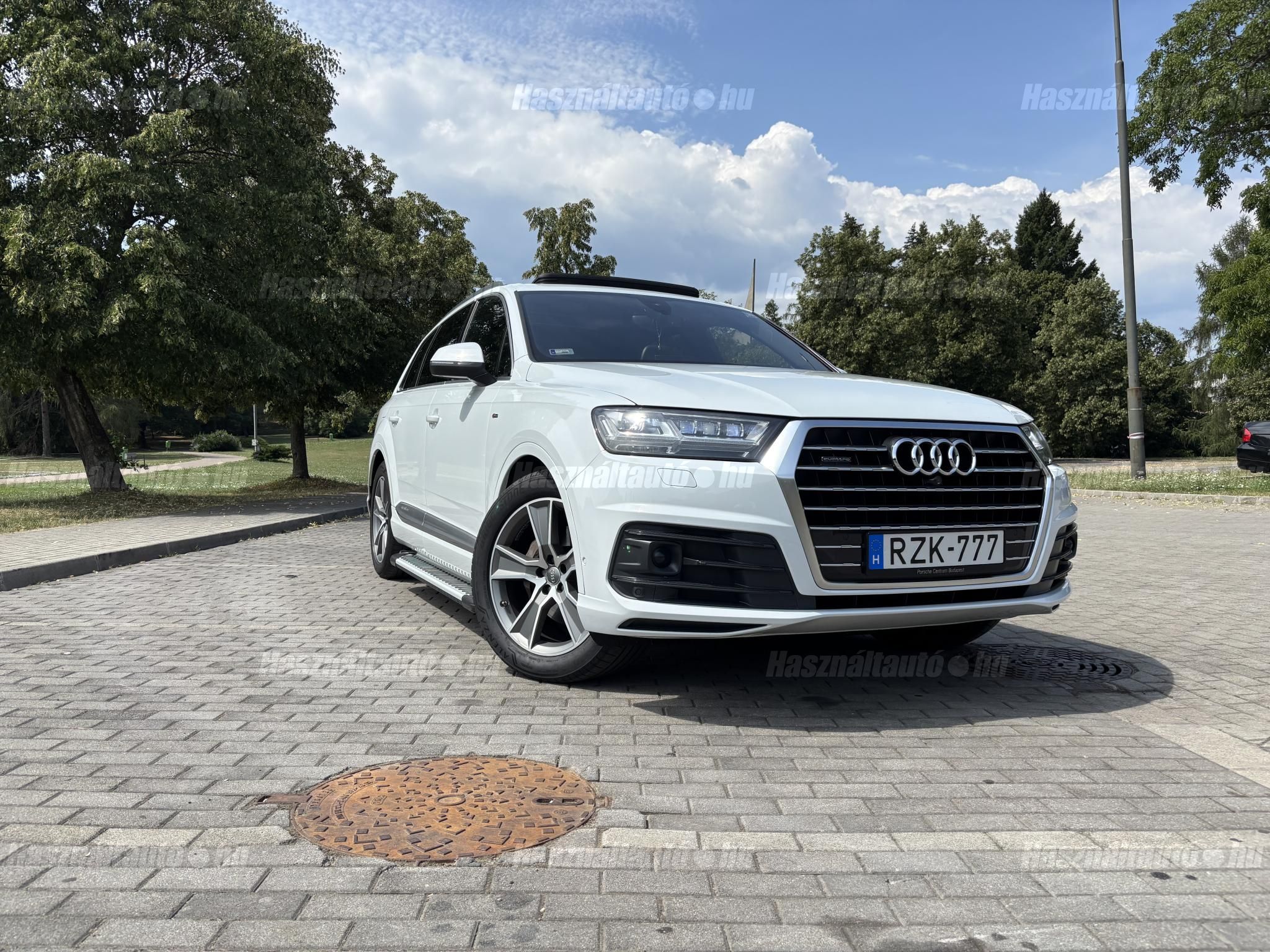 AUDI Q7 2015/12 - 1
