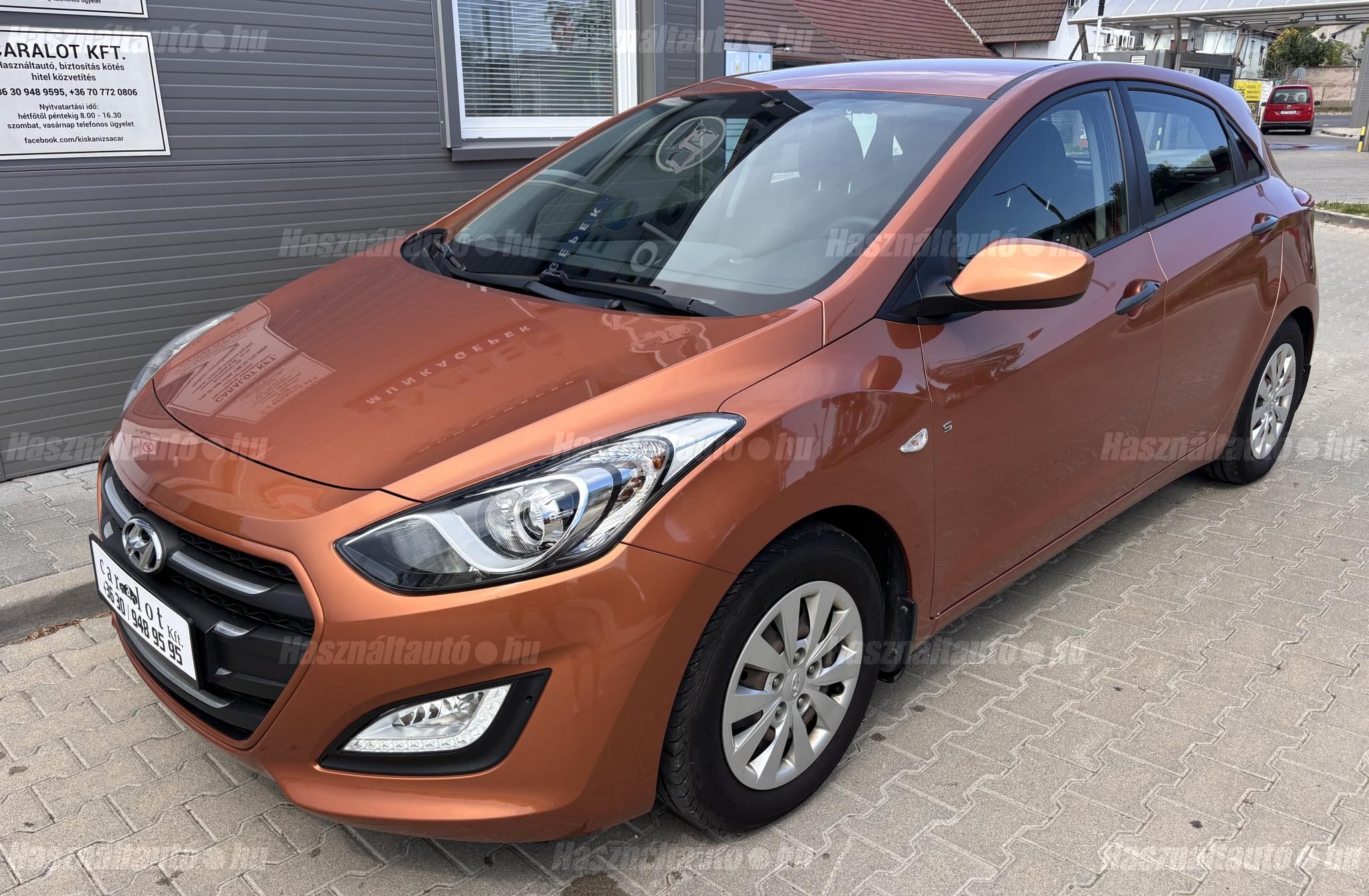 HYUNDAI I30 2016/8 - 1