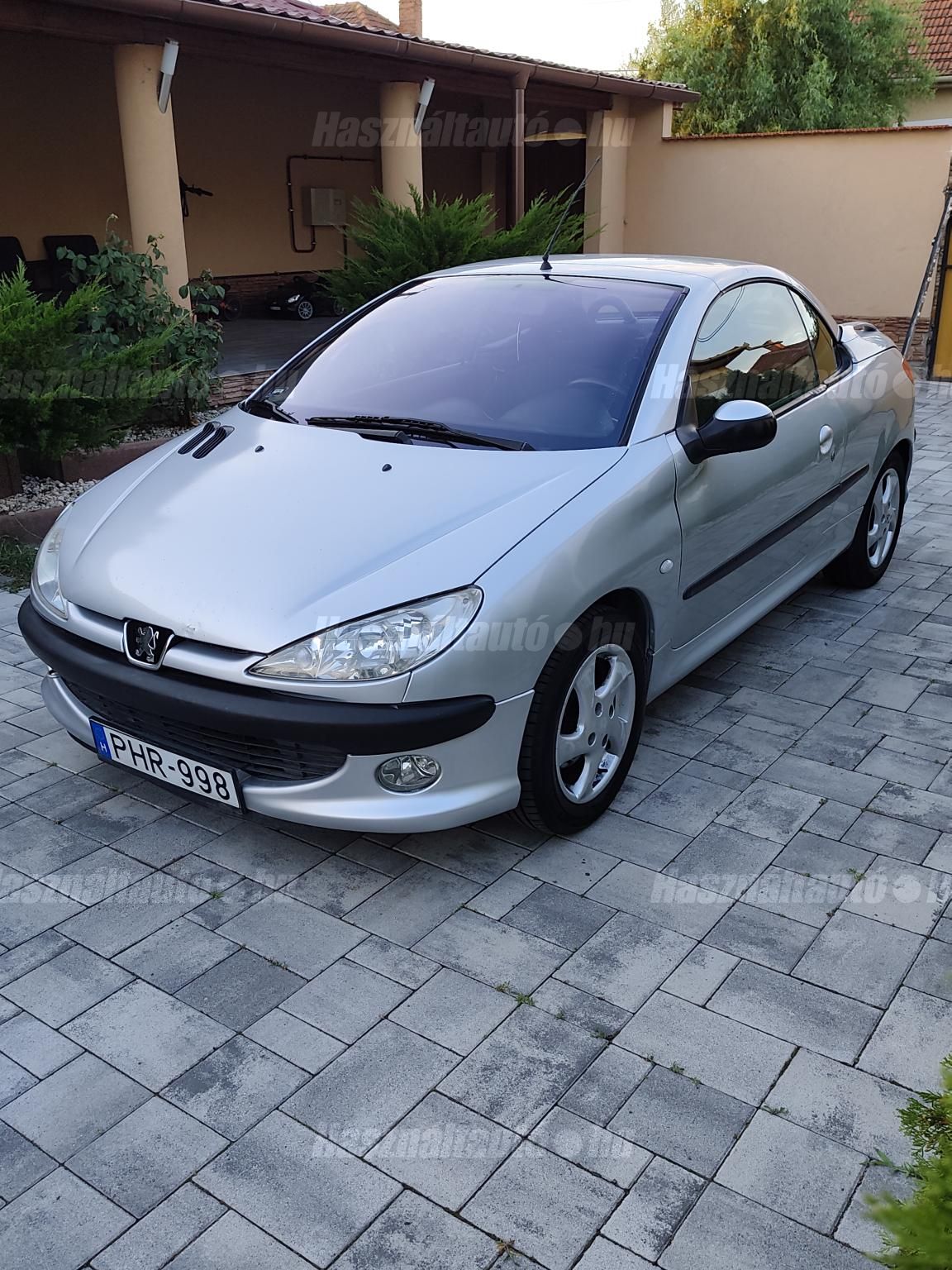 PEUGEOT 206 2004/10 - 1