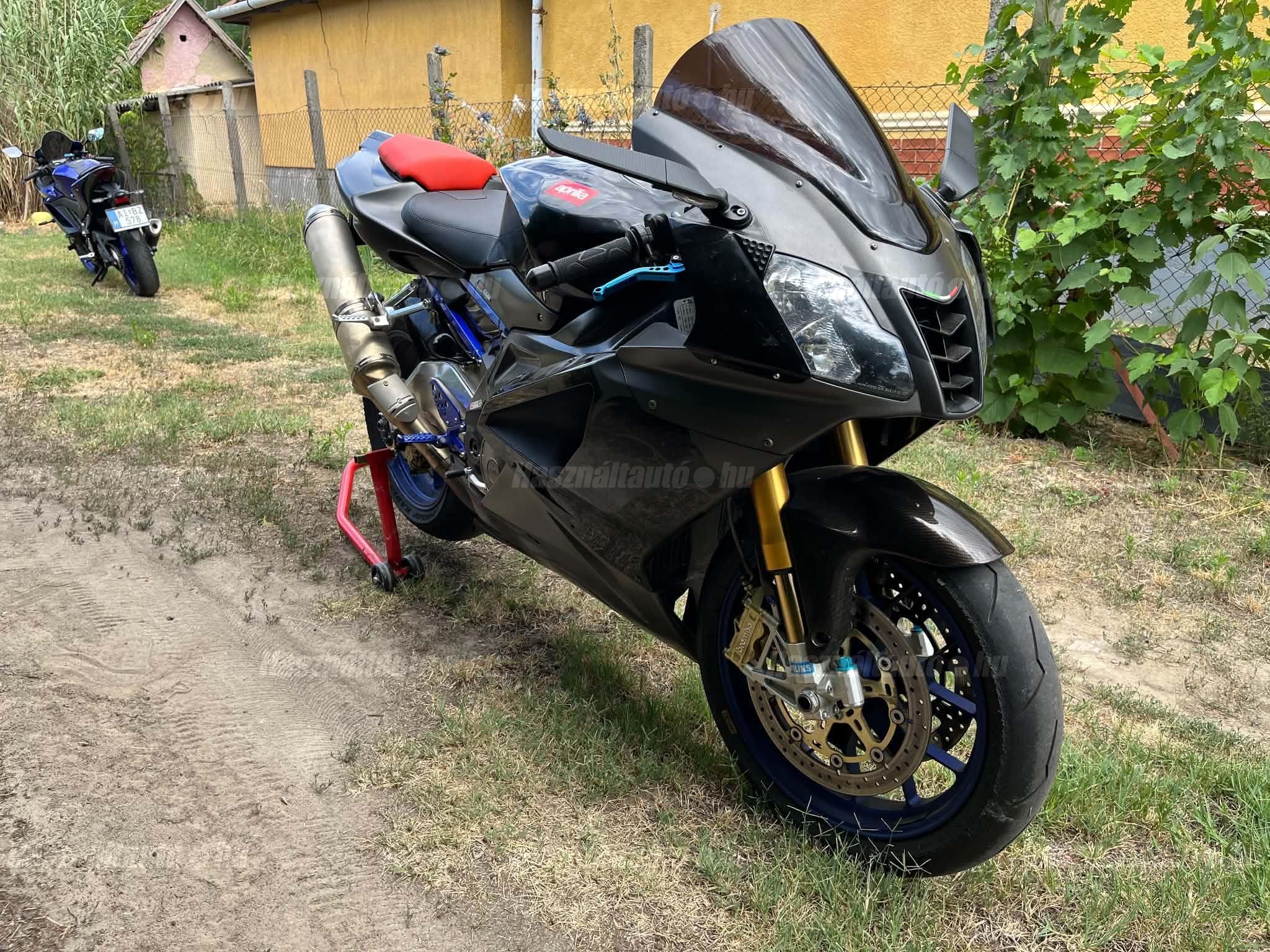 APRILIA RSV 1000 2006 - 1