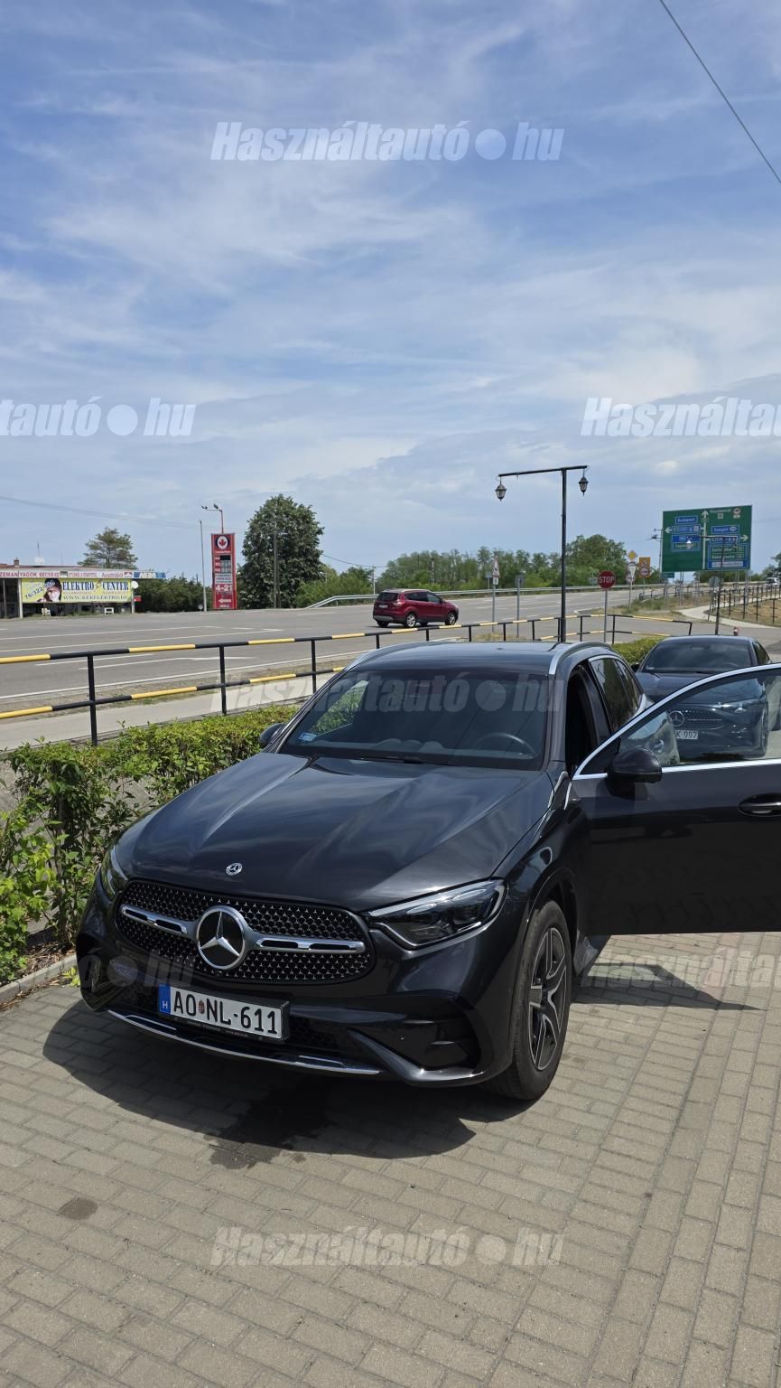 MERCEDES-BENZ GLC 220 2025/7 - 1