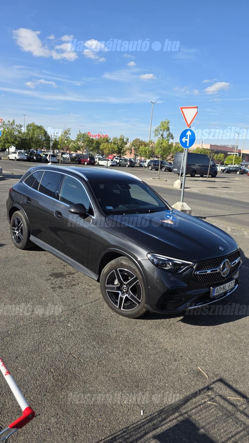 MERCEDES-BENZ GLC 220 2025/7 - 1