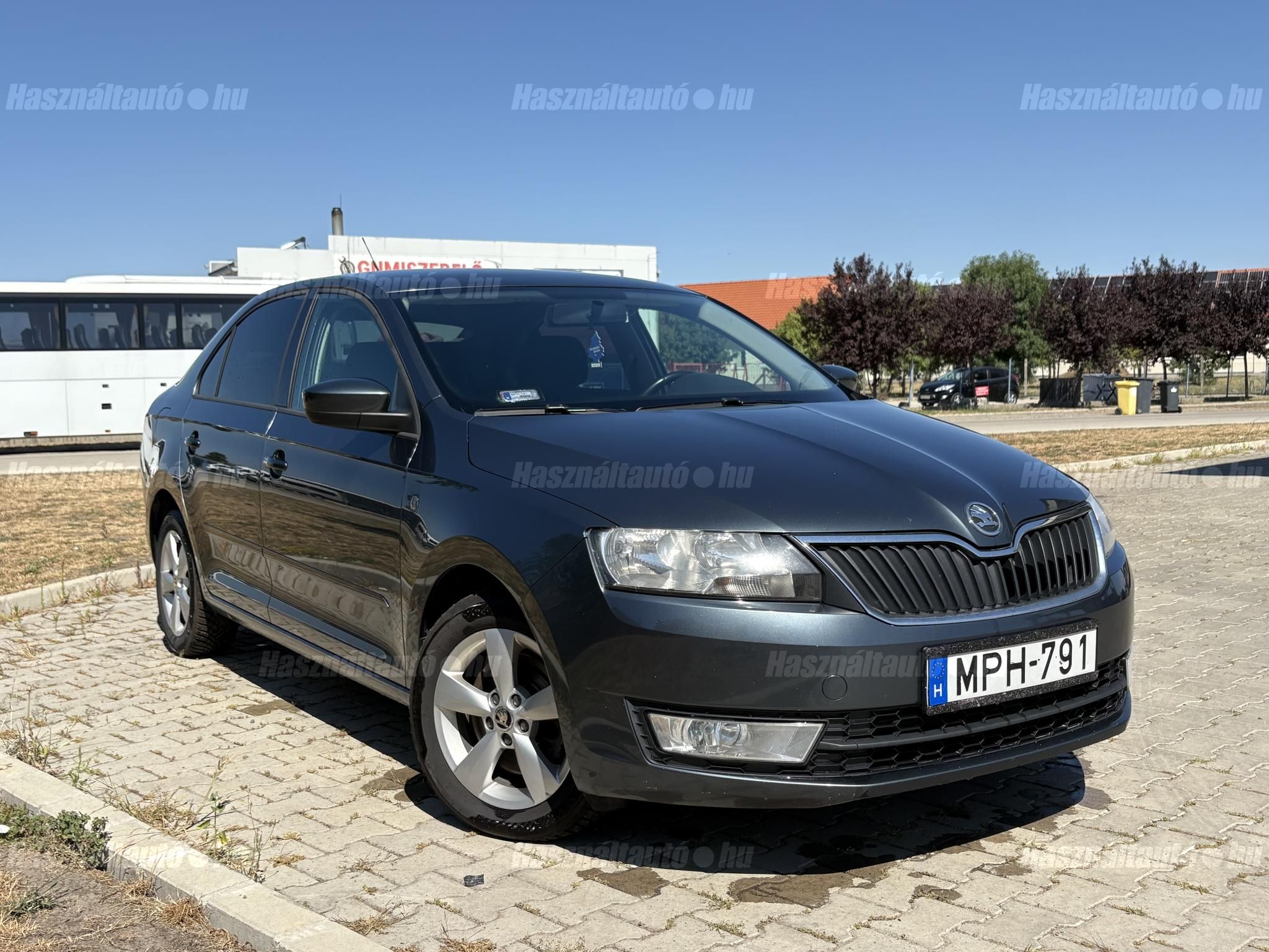SKODA RAPID 2014/1 - 1