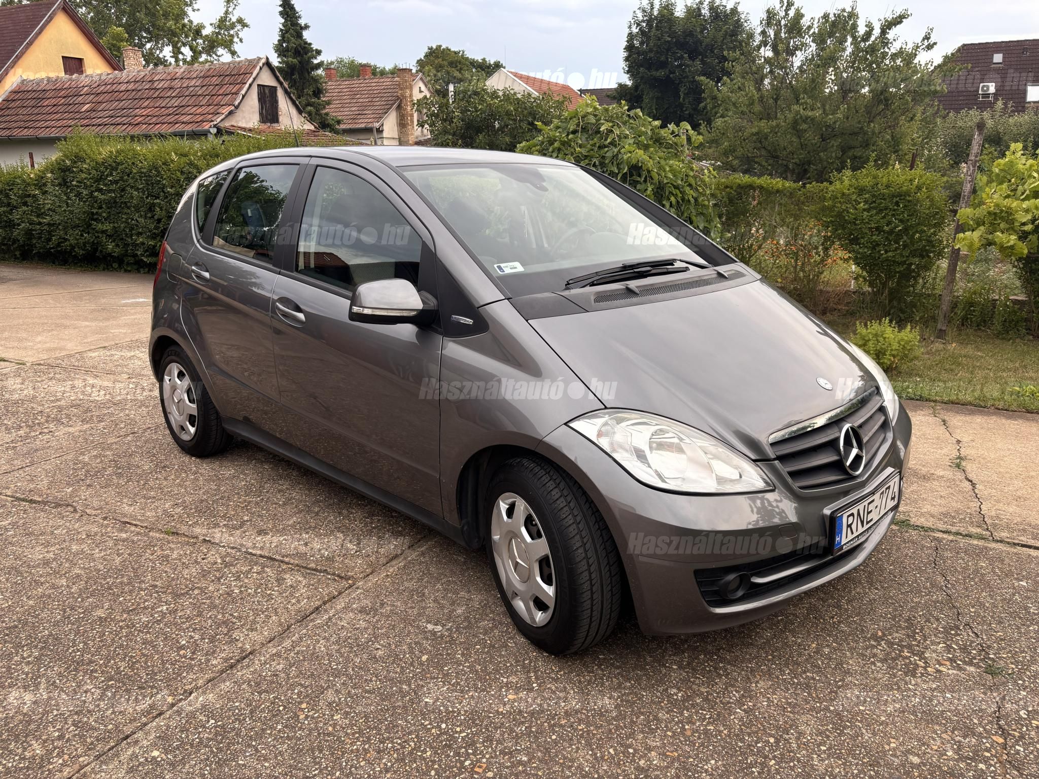 MERCEDES-BENZ A 180 2009/7 - 1