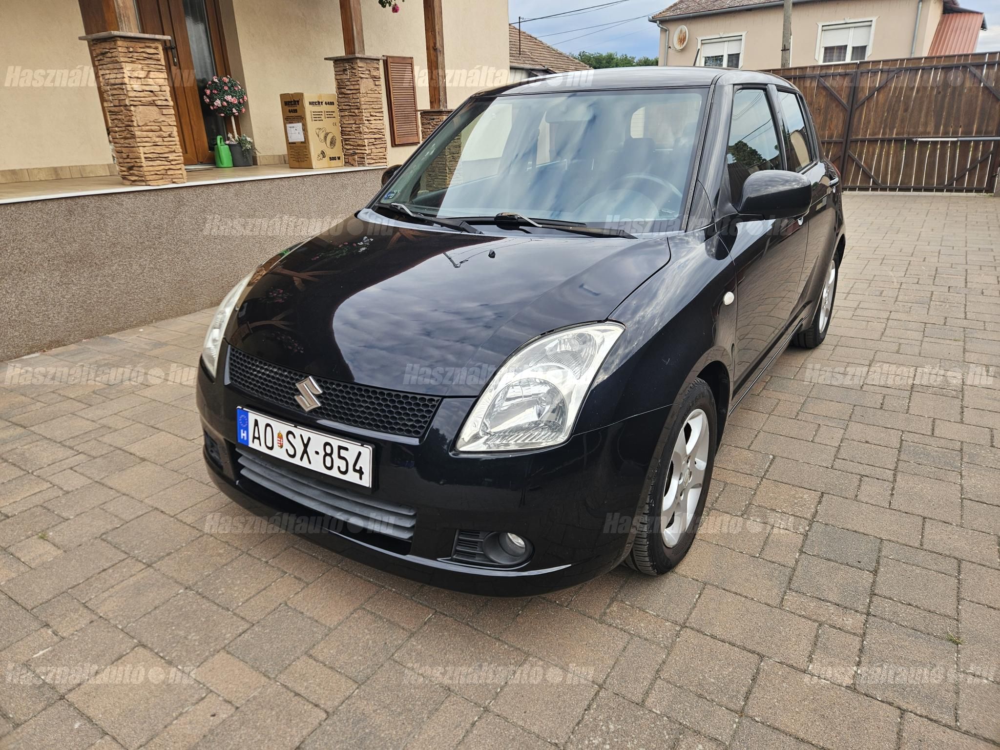 SUZUKI SWIFT 2007/7 - 1