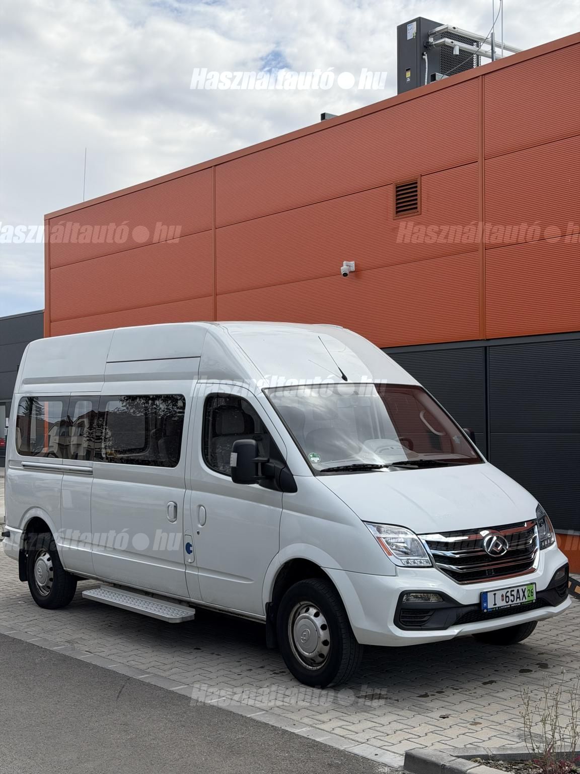 MAXUS EV80 2020 - 1