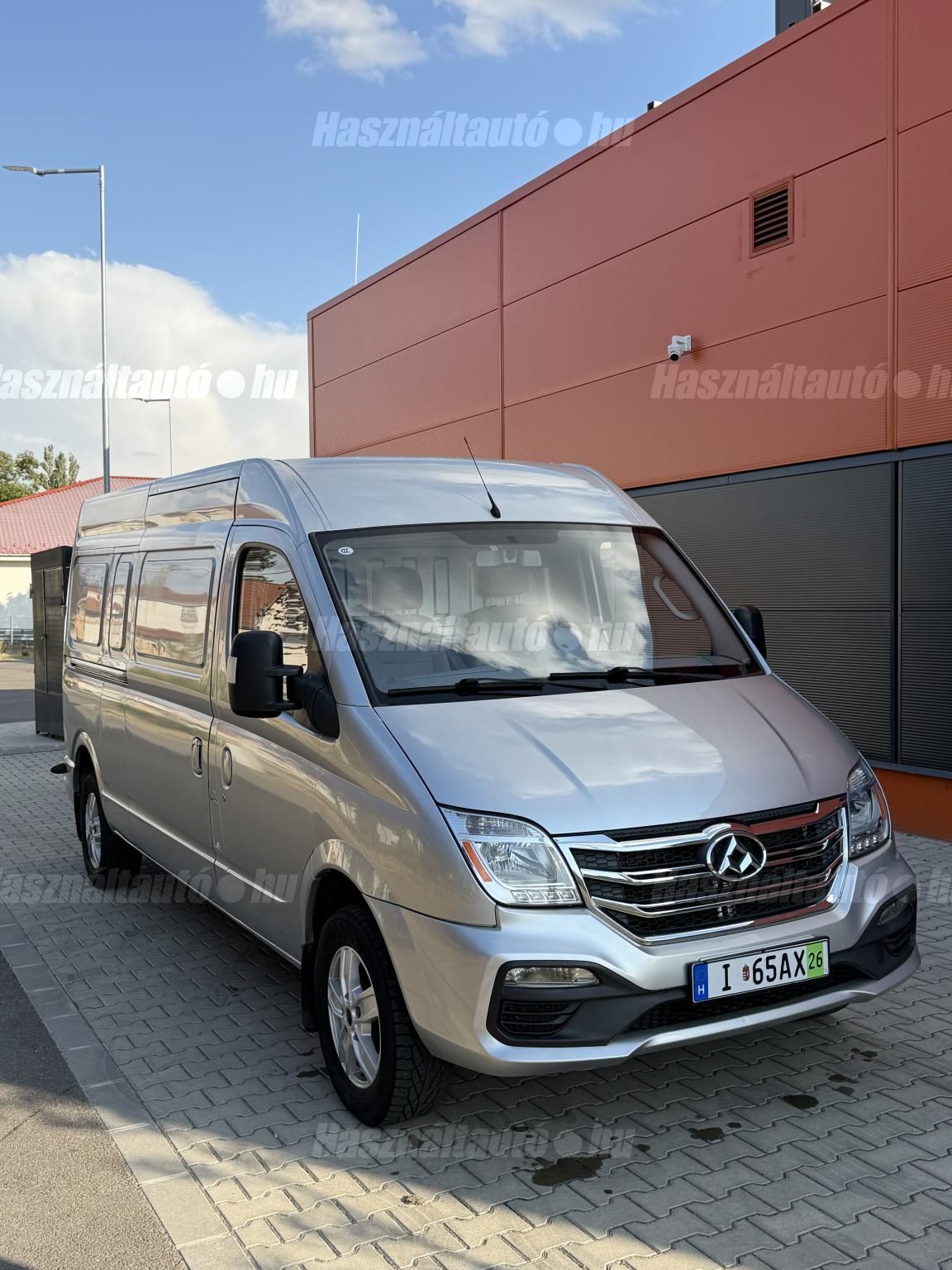MAXUS EV80 2020 - 1