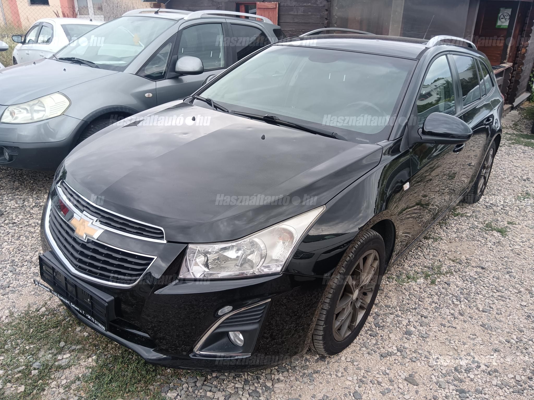 CHEVROLET CRUZE 2013/4 - 1