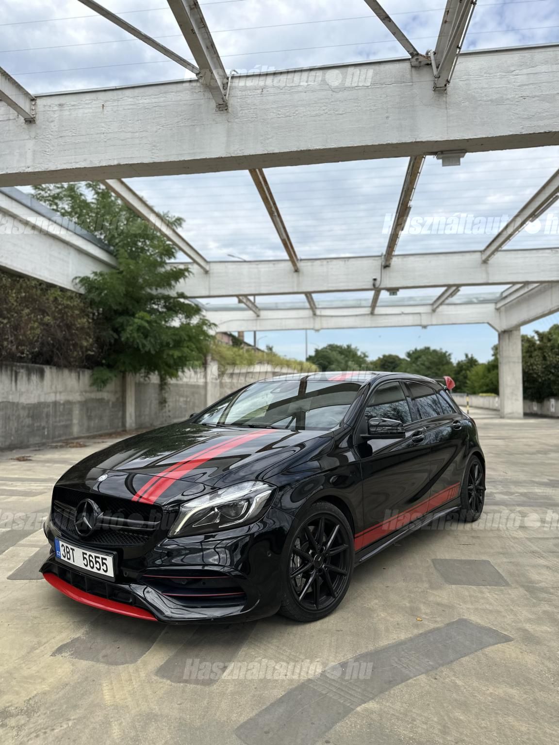 MERCEDES-AMG A 45 2016/12 - 1
