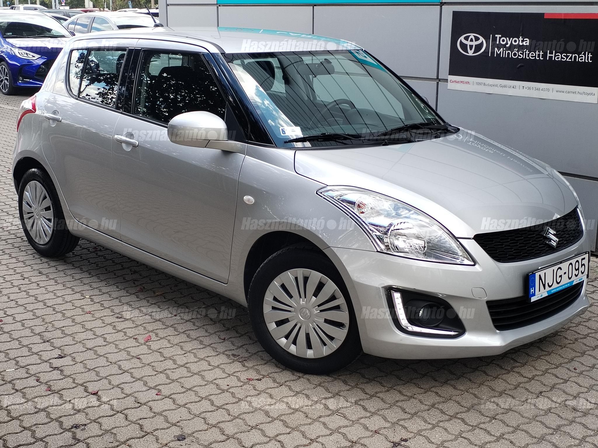 SUZUKI SWIFT 2015/11 - 1