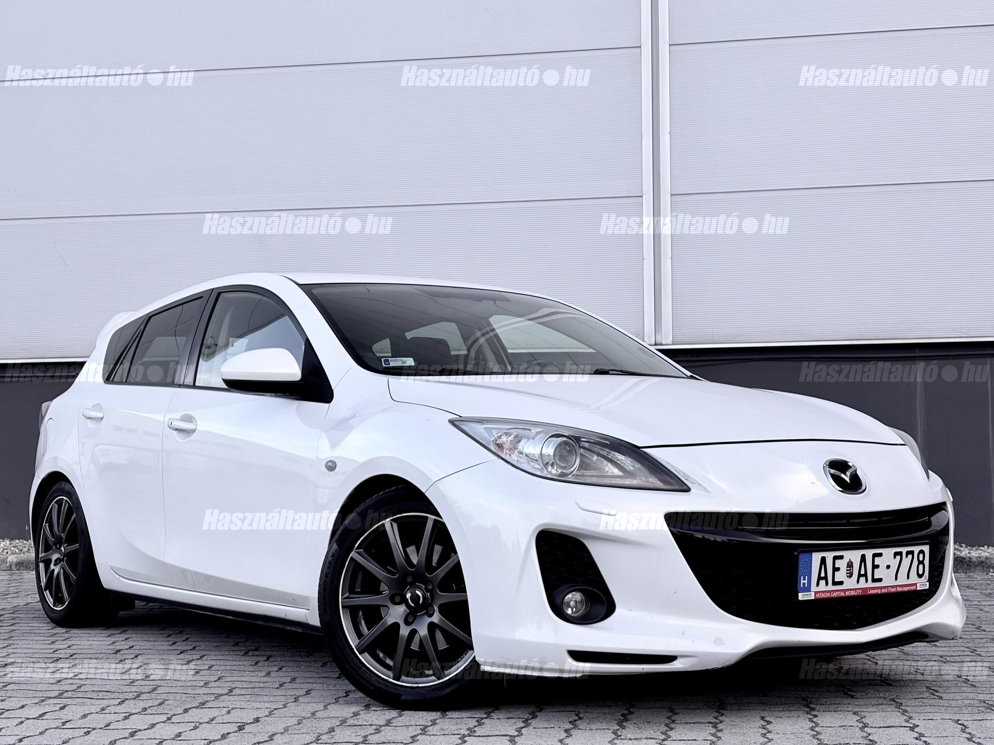 MAZDA 3 2012/2 - 1