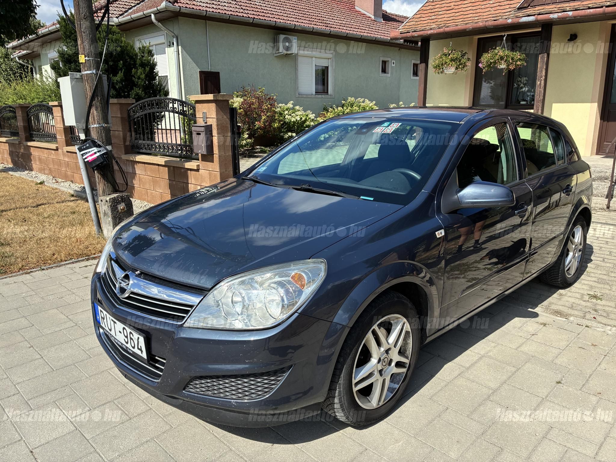 OPEL ASTRA H 2007/6 - 1