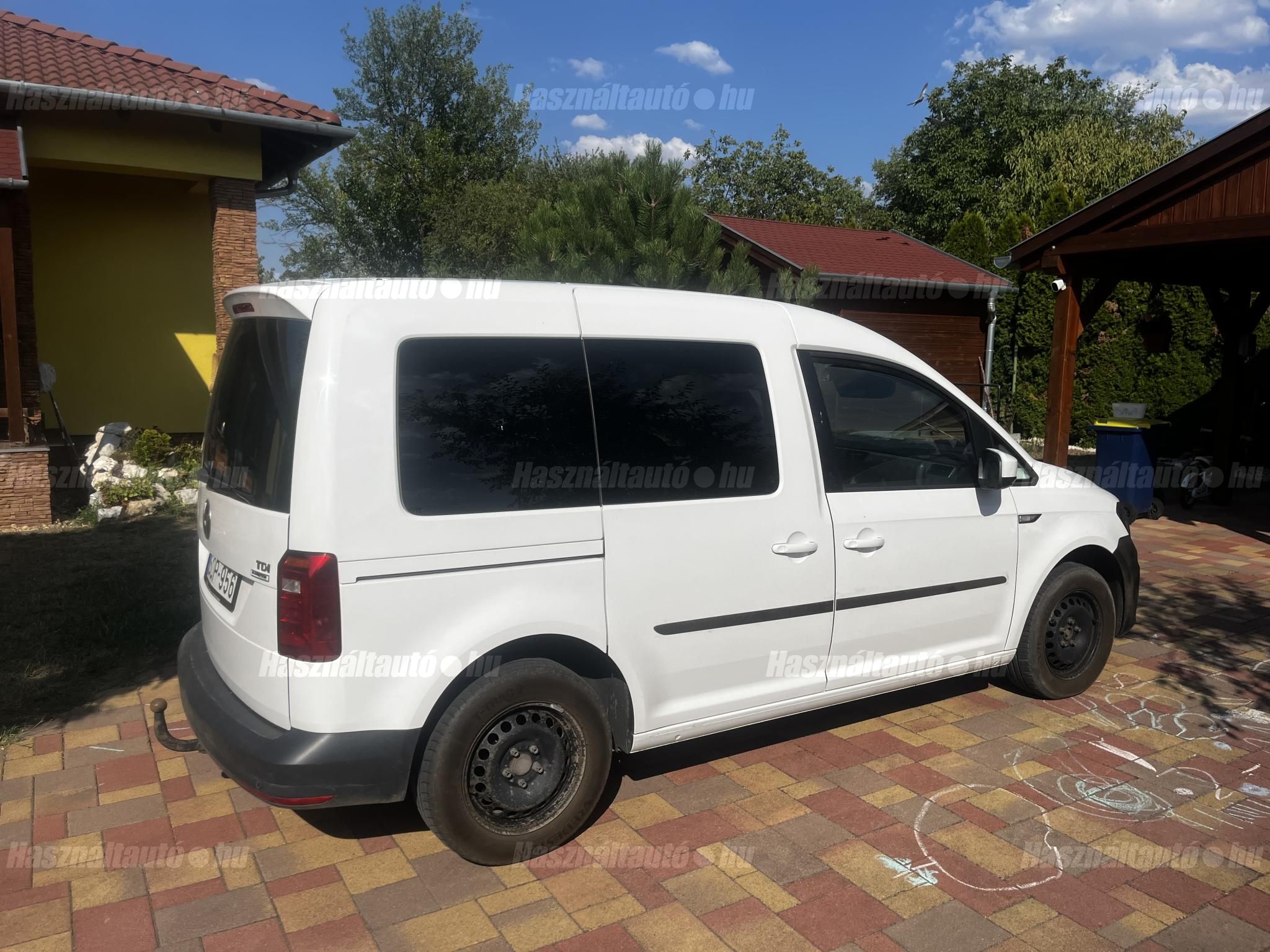 VOLKSWAGEN CADDY 2015/12 - 1