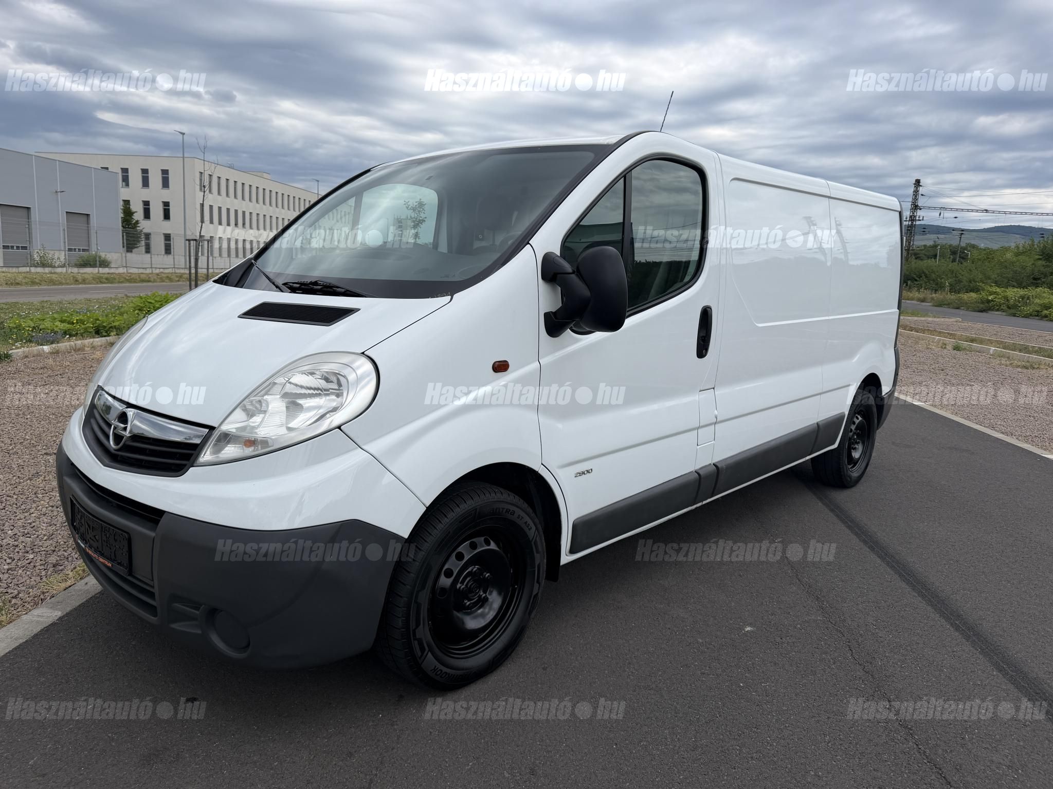 OPEL VIVARO 2014/6 - 1